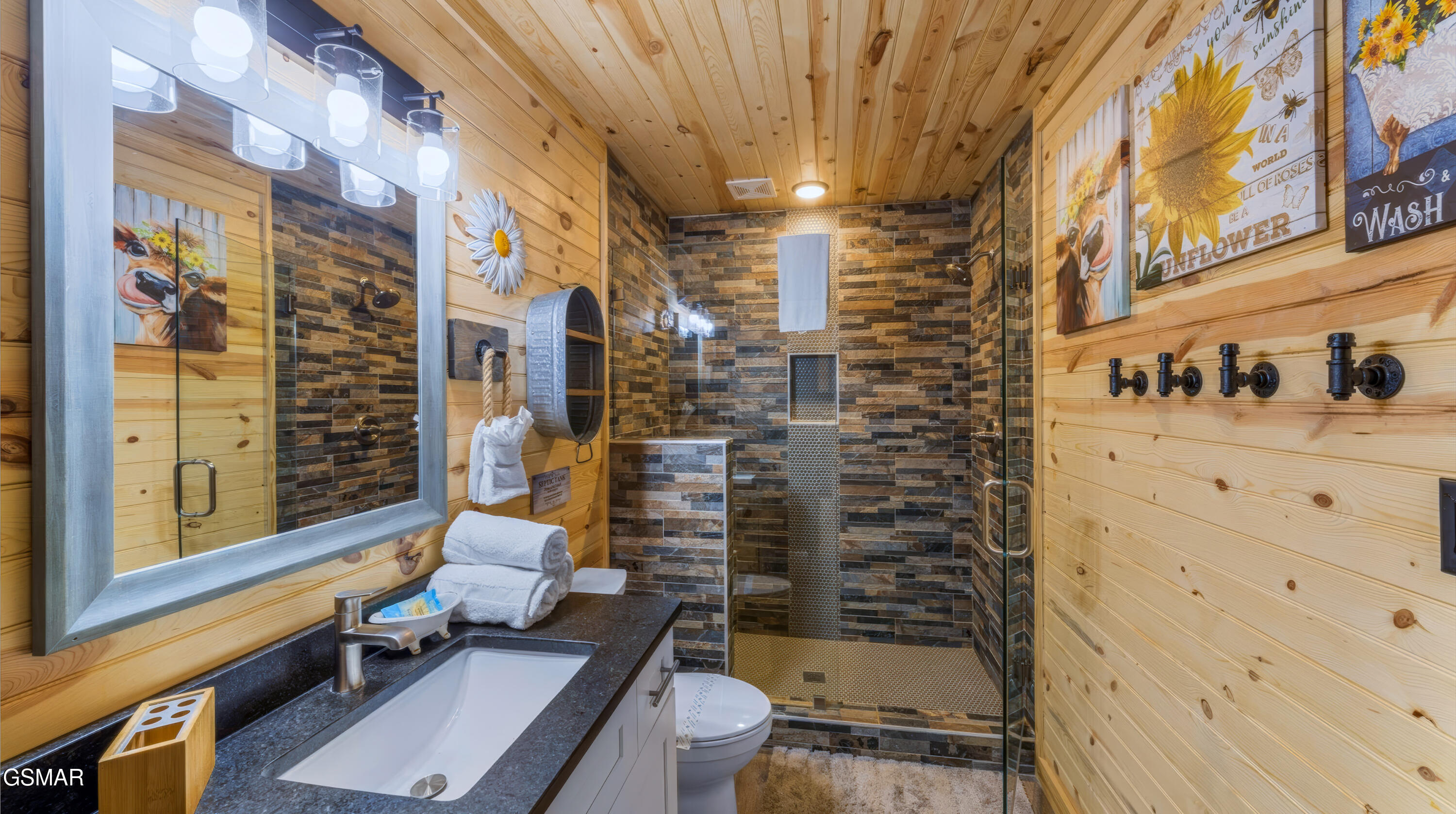 3501 Autumn Woods Lane Sevierville TN 37862