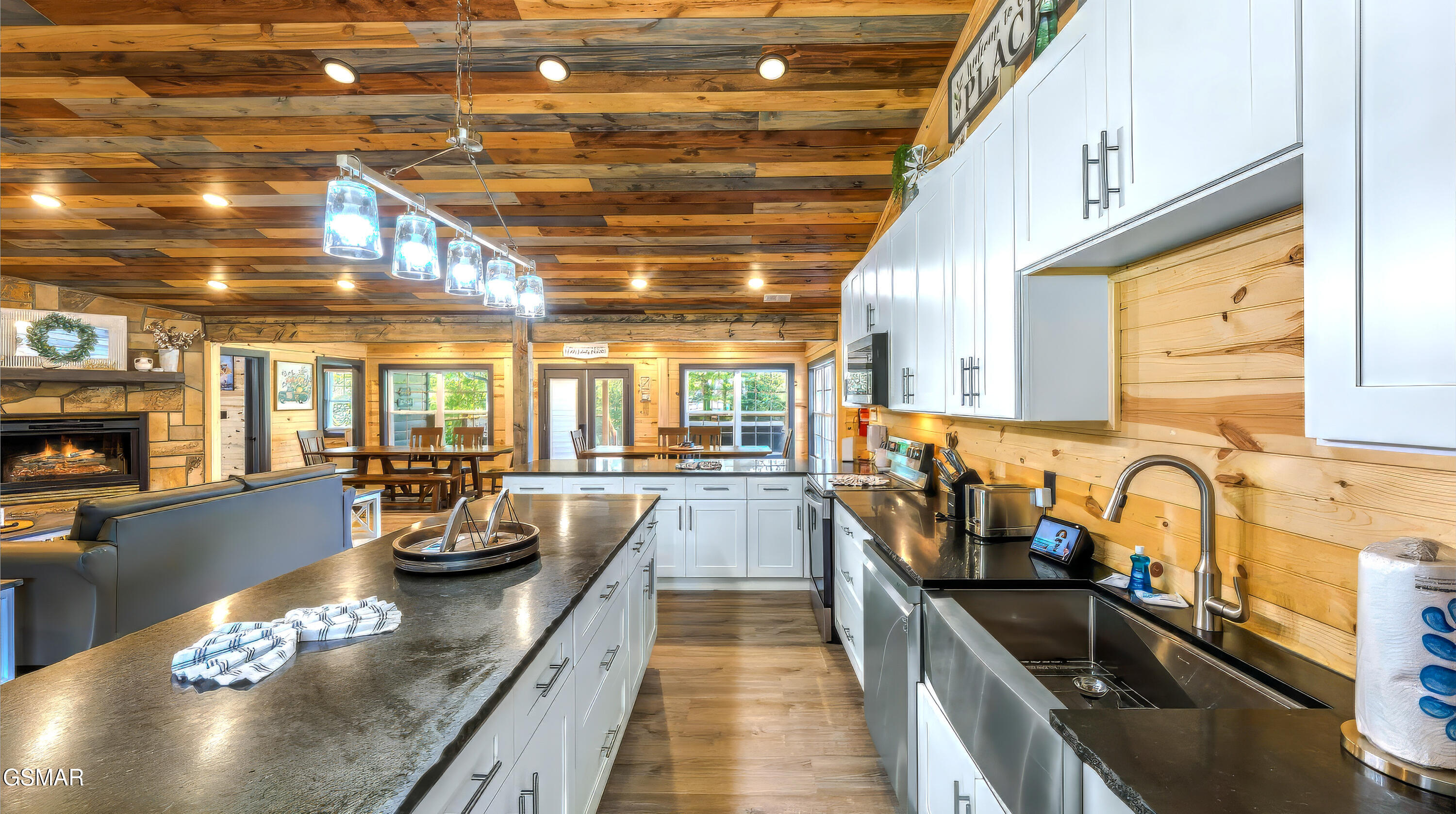 3501 Autumn Woods Lane Sevierville TN 37862