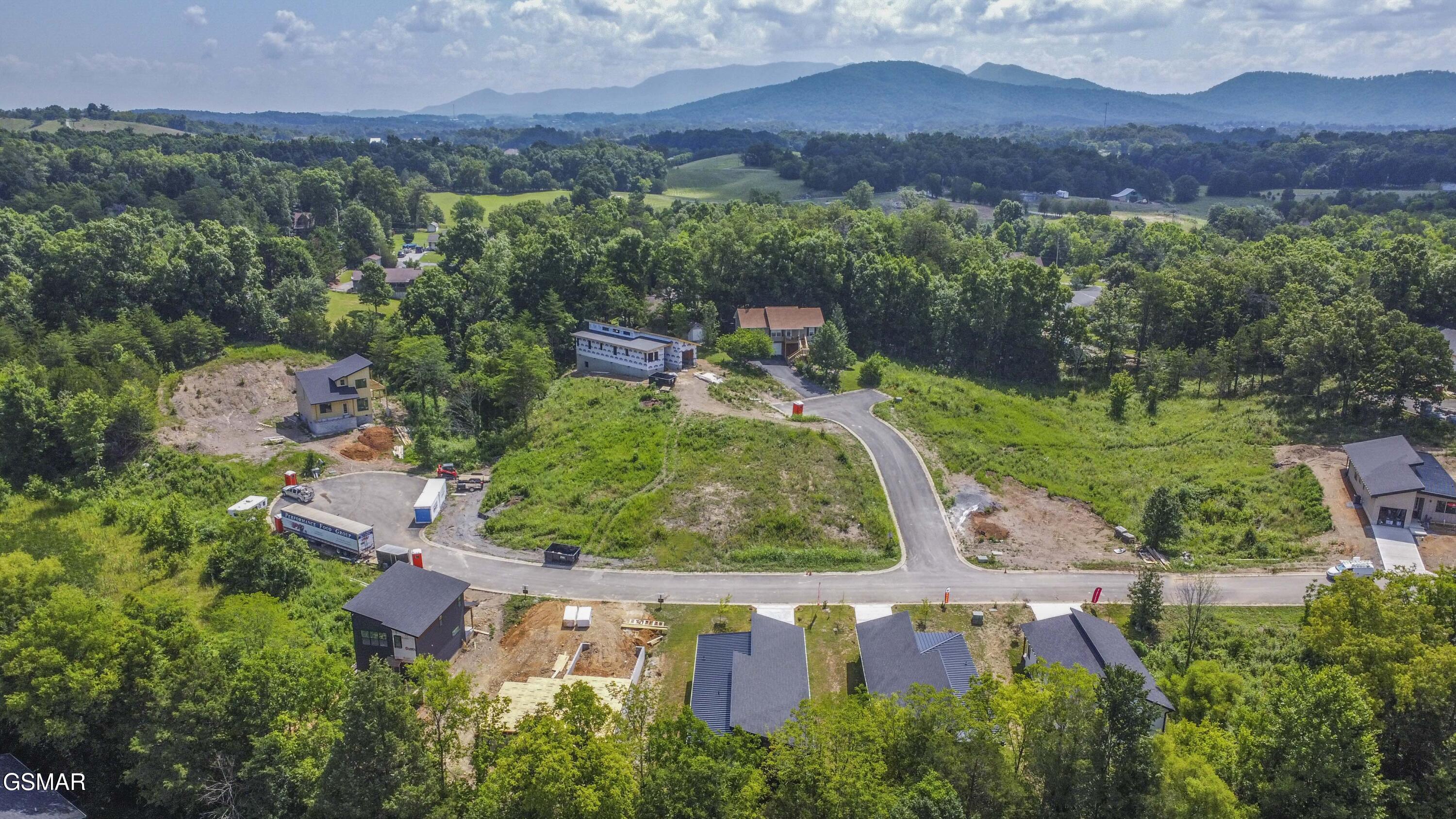 2335 Rock Gardens Drive Sevierville TN 37876