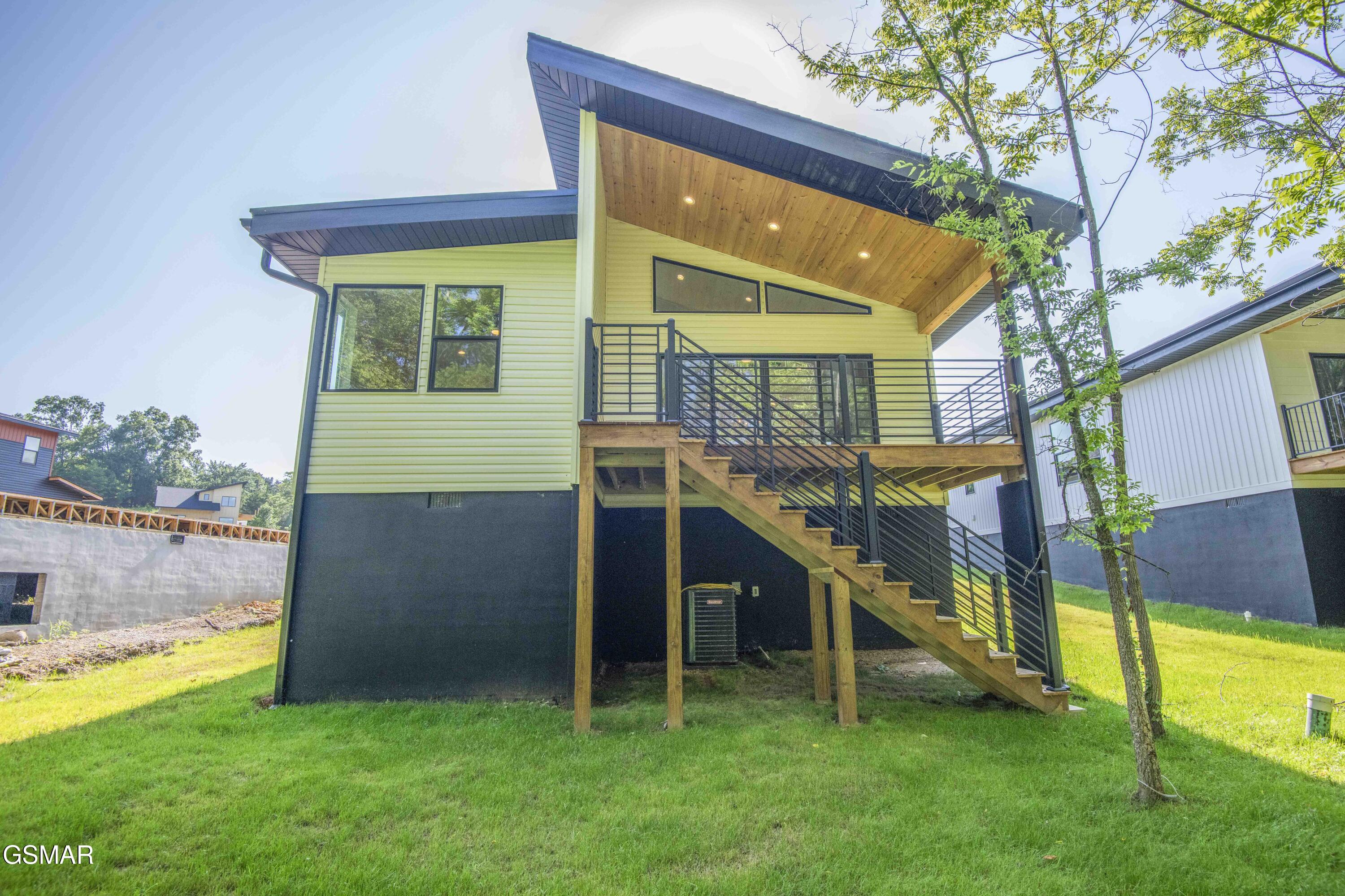 2335 Rock Gardens Drive Sevierville TN 37876