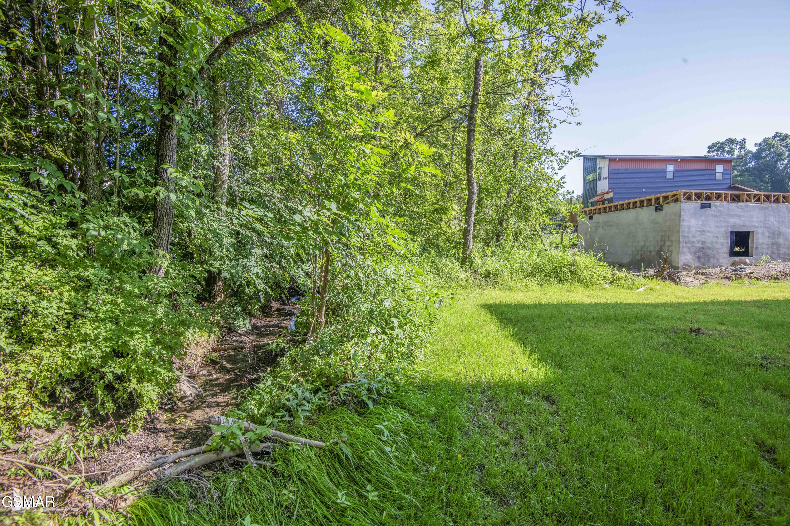 2335 Rock Gardens Drive Sevierville TN 37876
