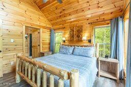 113 Little Round Top Lane Sevierville TN 37876