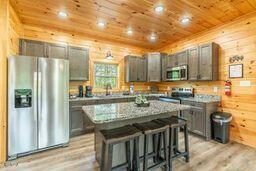 113 Little Round Top Lane Sevierville TN 37876