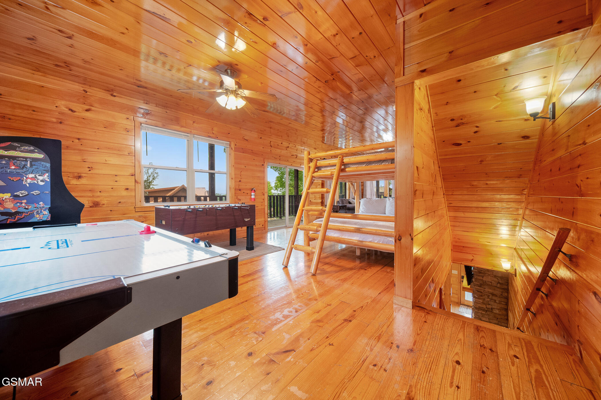 368 Oak Lake Drive Sevierville TN 37876