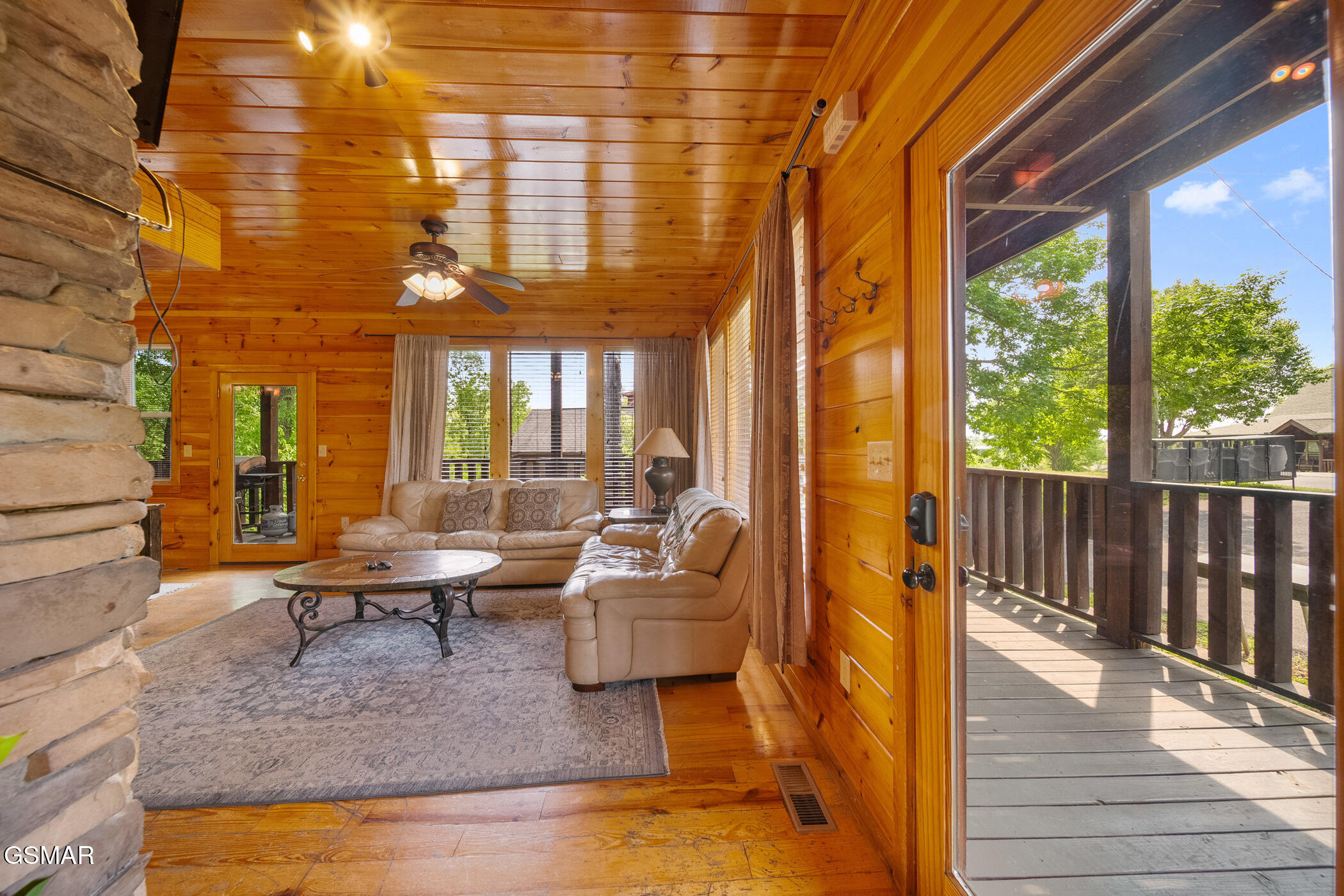 368 Oak Lake Drive Sevierville TN 37876