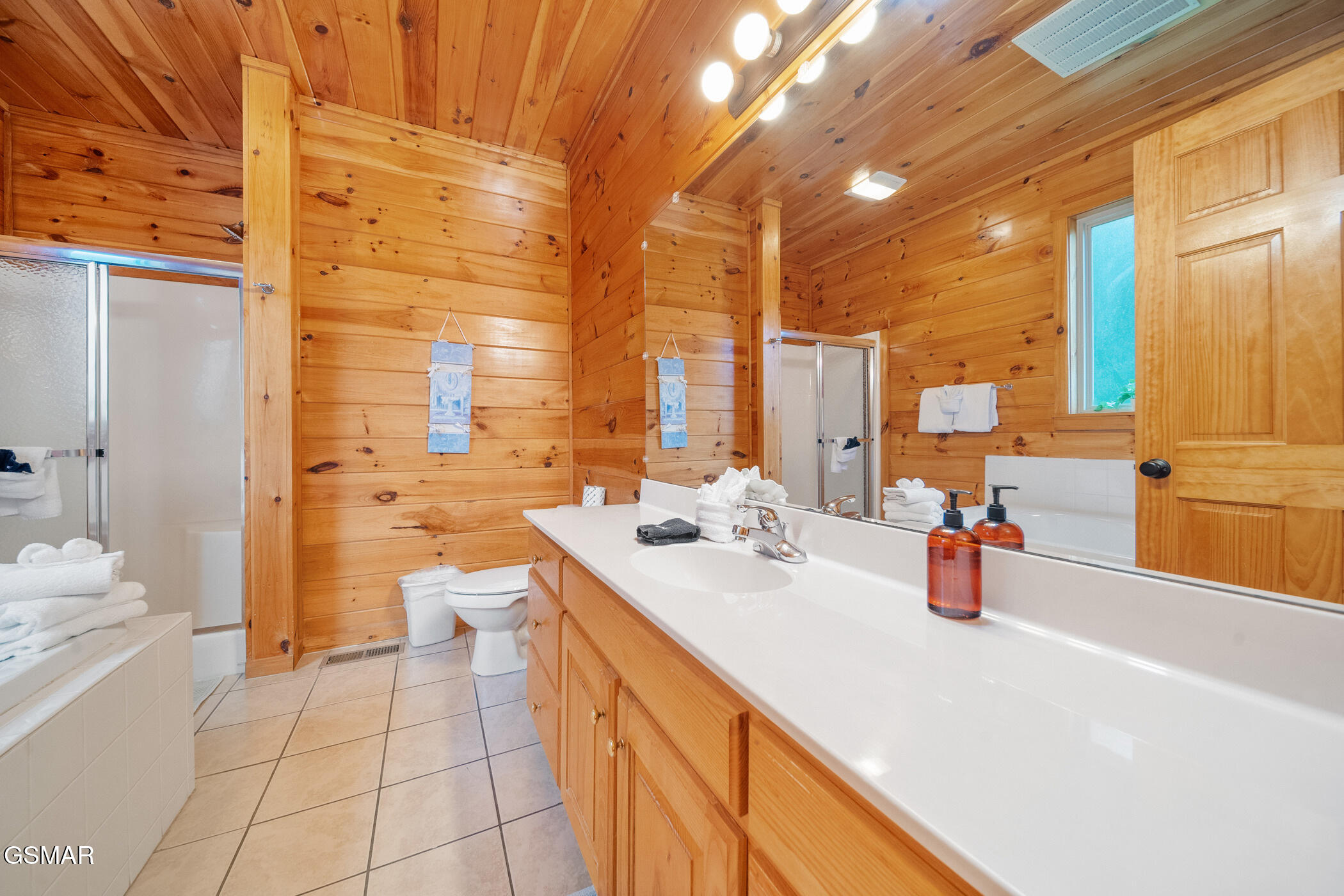 368 Oak Lake Drive Sevierville TN 37876