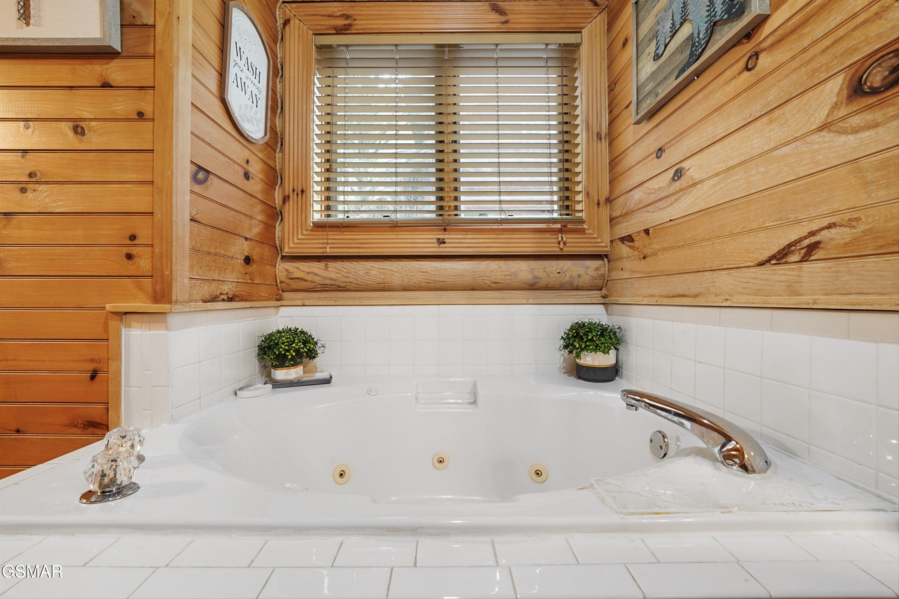 3205 Smoky Ridge Way Sevierville TN 37862