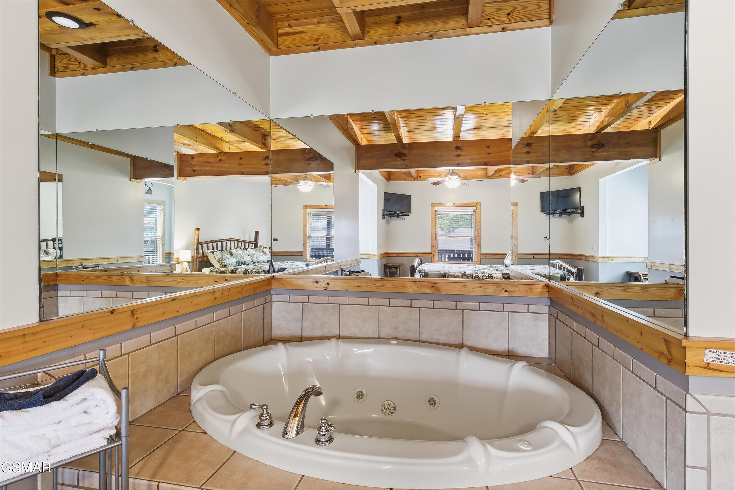 429 Keegan Drive Pigeon Forge TN 37863