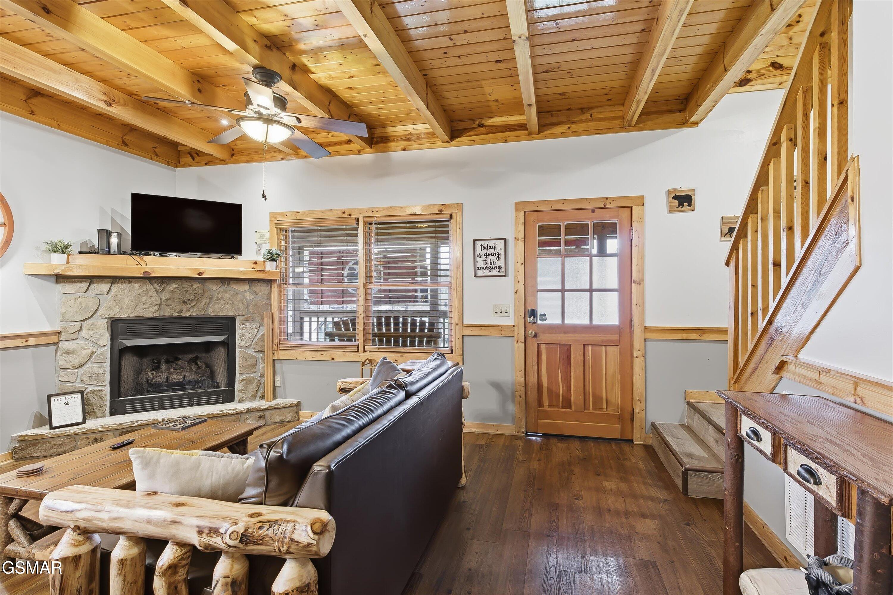 429 Keegan Drive Pigeon Forge TN 37863