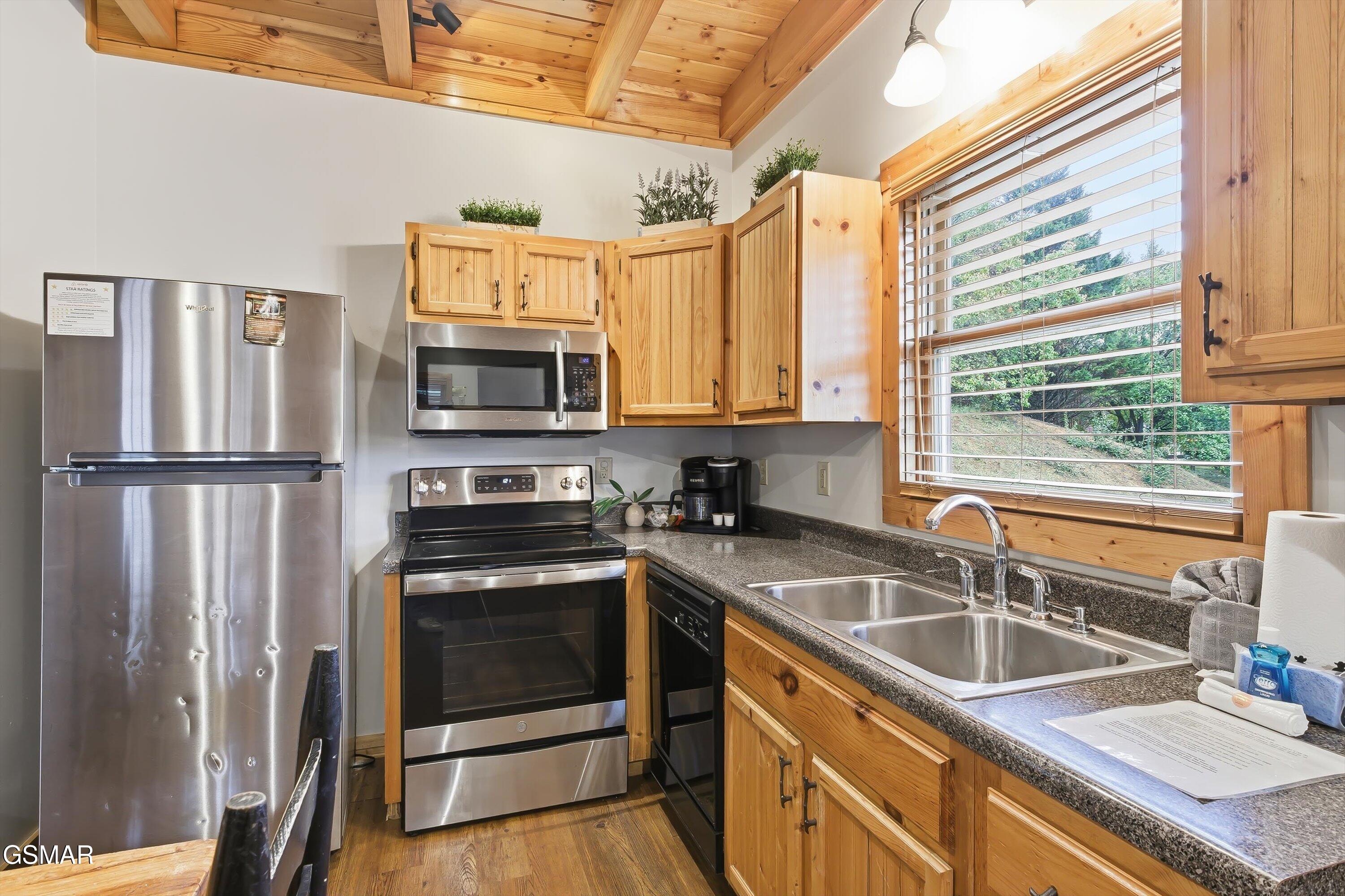 429 Keegan Drive Pigeon Forge TN 37863