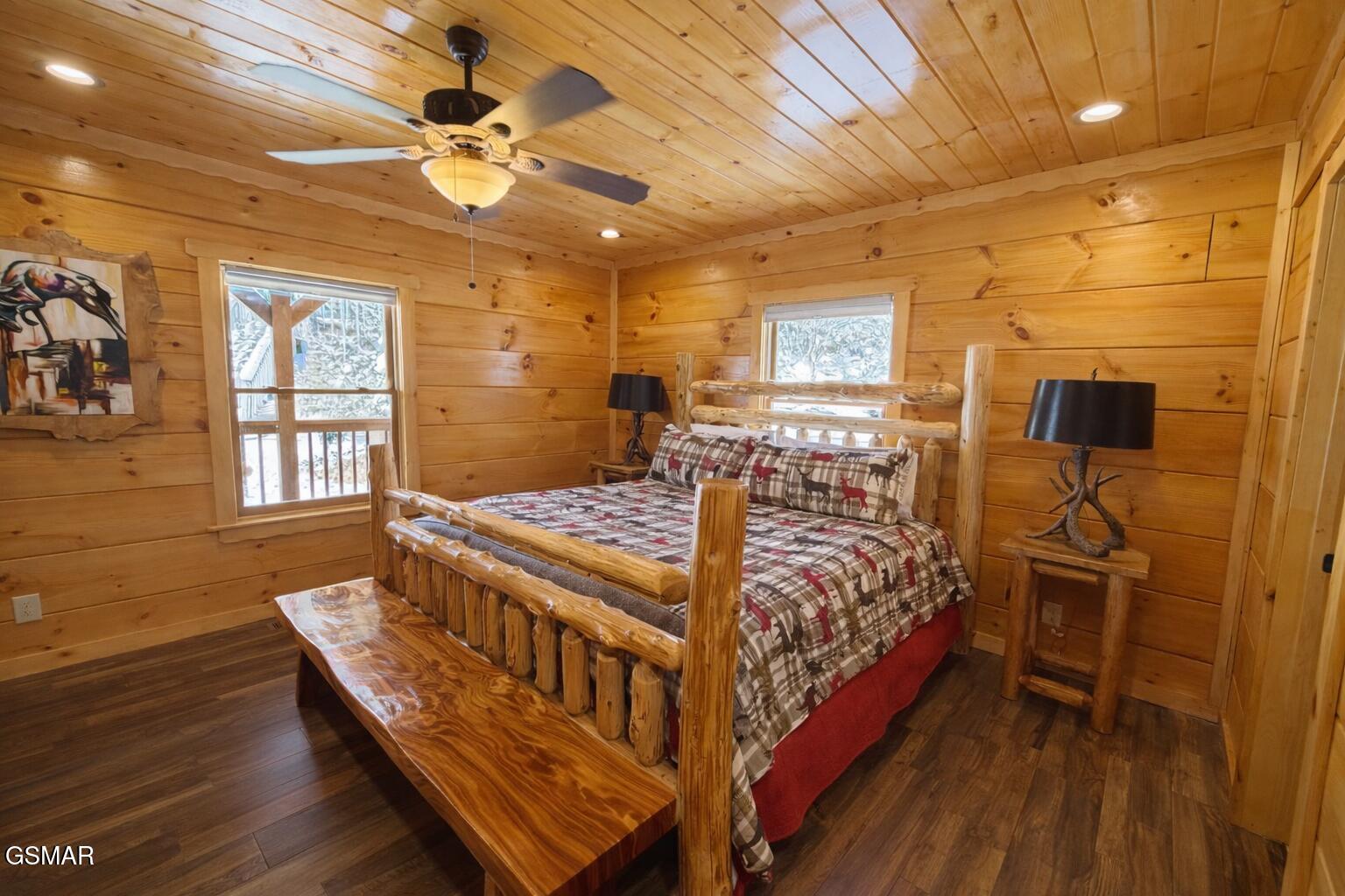 643 Forest Drive Pigeon Forge TN 37863