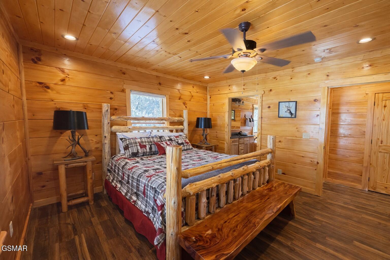 643 Forest Drive Pigeon Forge TN 37863