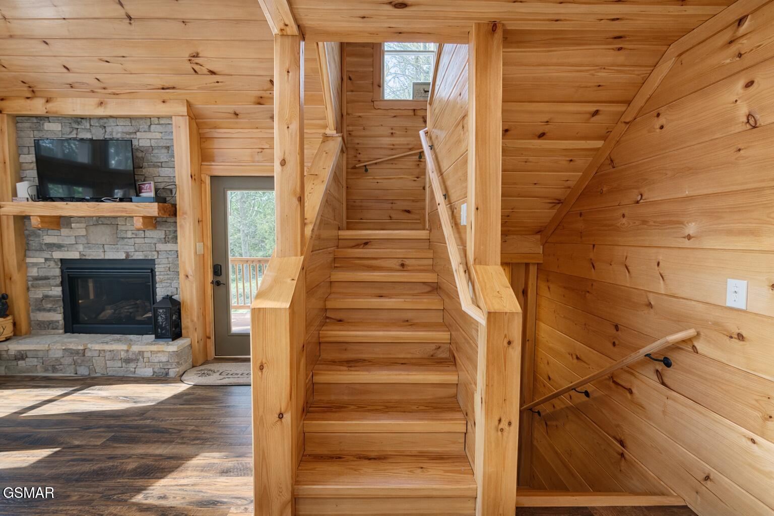 643 Forest Drive Pigeon Forge TN 37863