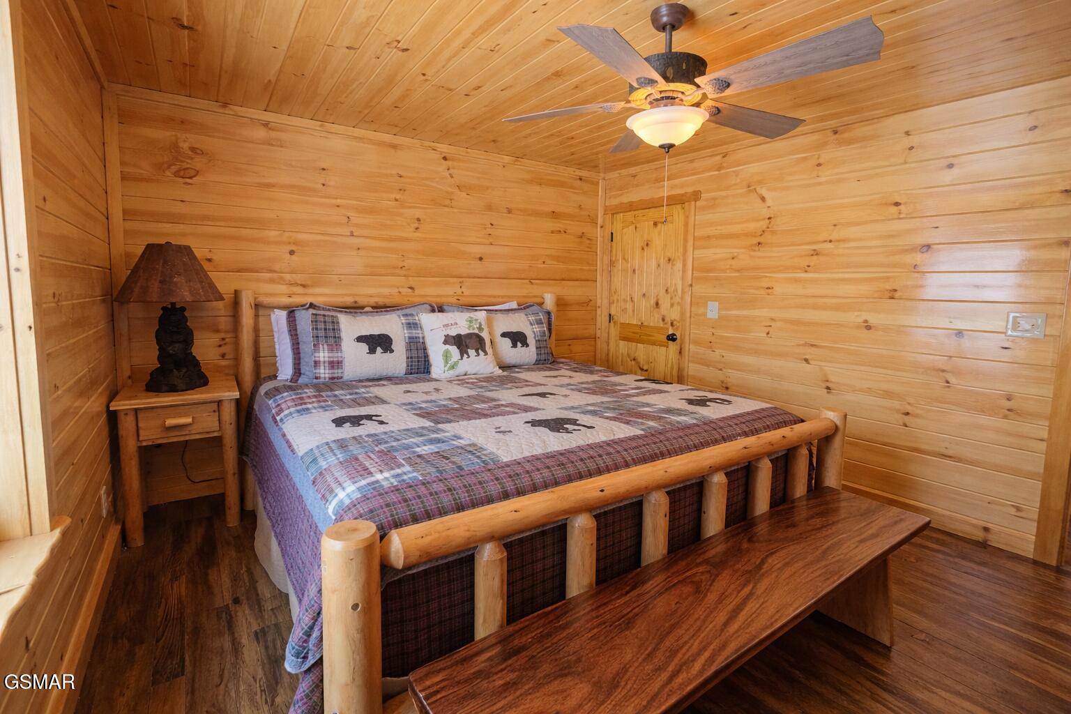 643 Forest Drive Pigeon Forge TN 37863