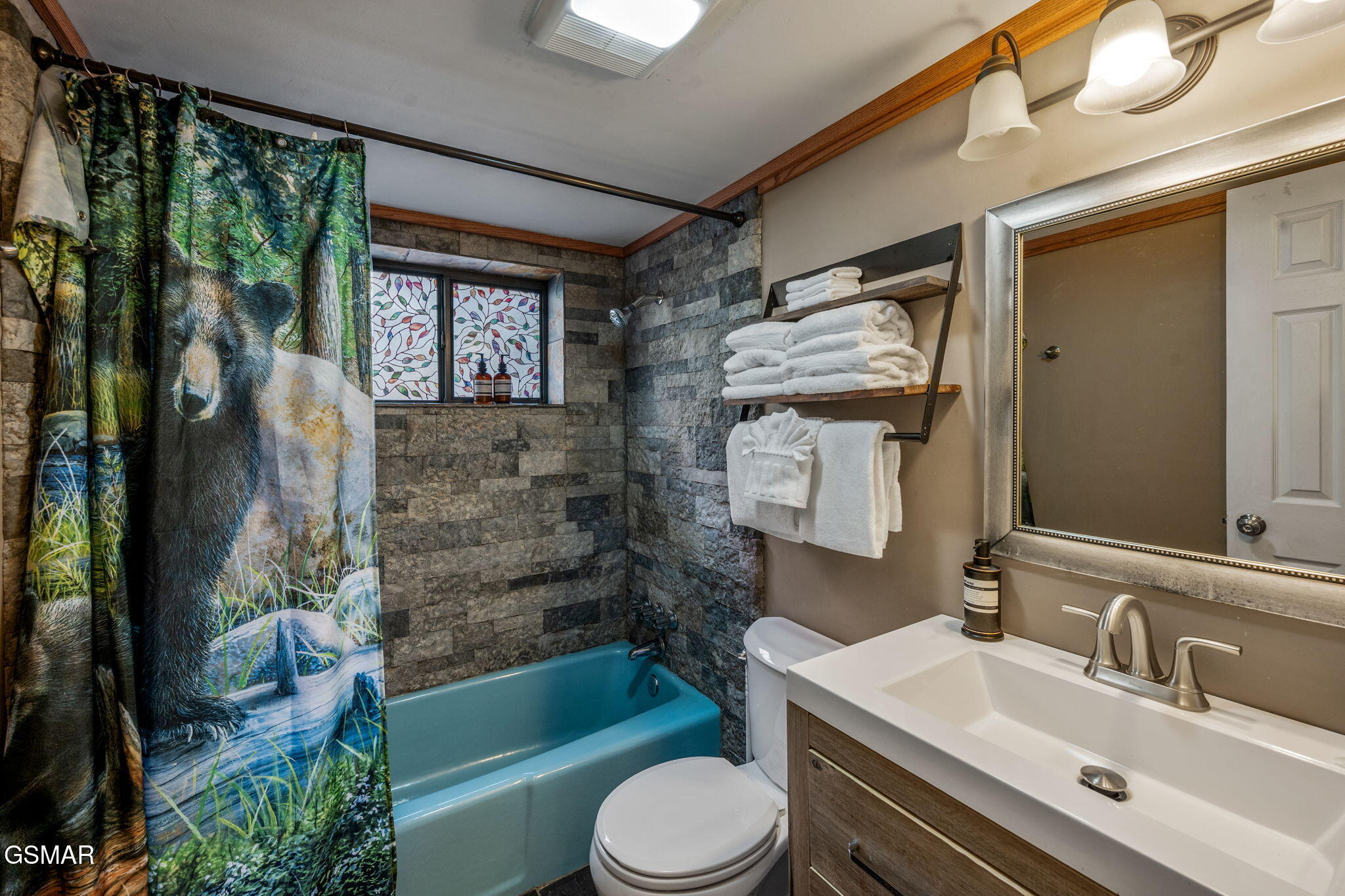 1125 Lower Alpine Way Gatlinburg TN 37738