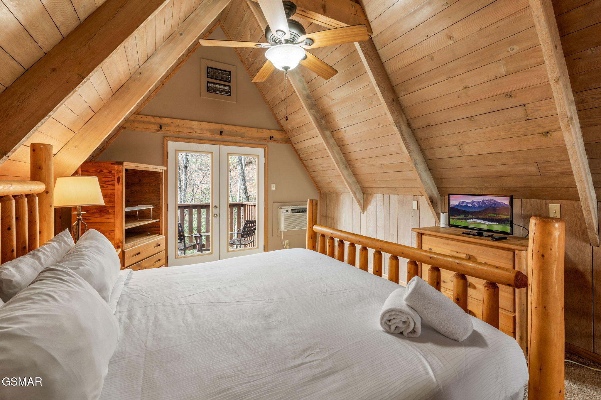 1125 Lower Alpine Way Gatlinburg TN 37738