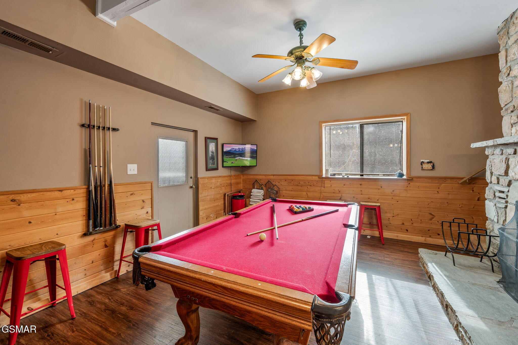 1125 Lower Alpine Way Gatlinburg TN 37738