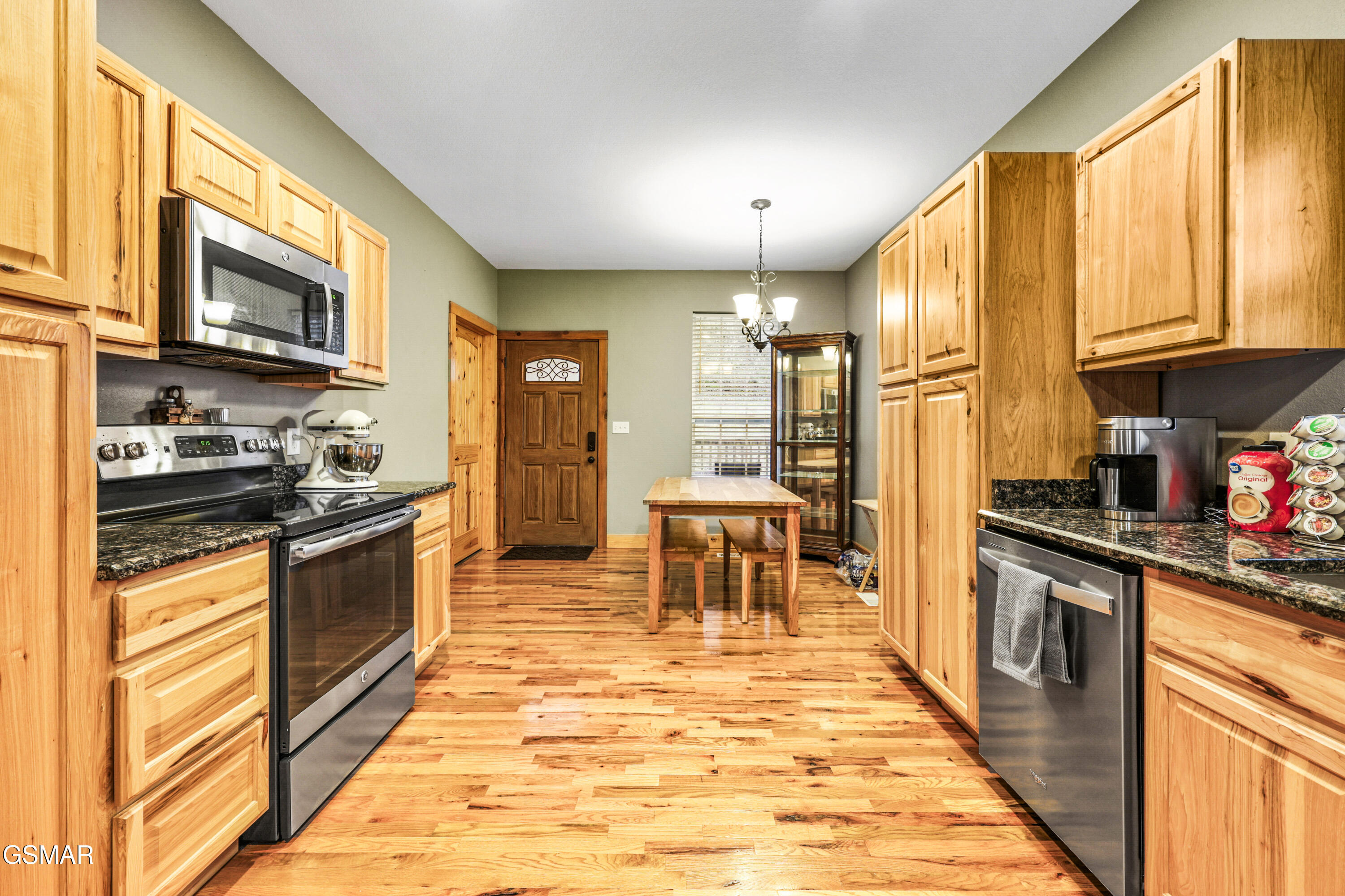 4876 Pearl Valley Road Sevierville TN 37876