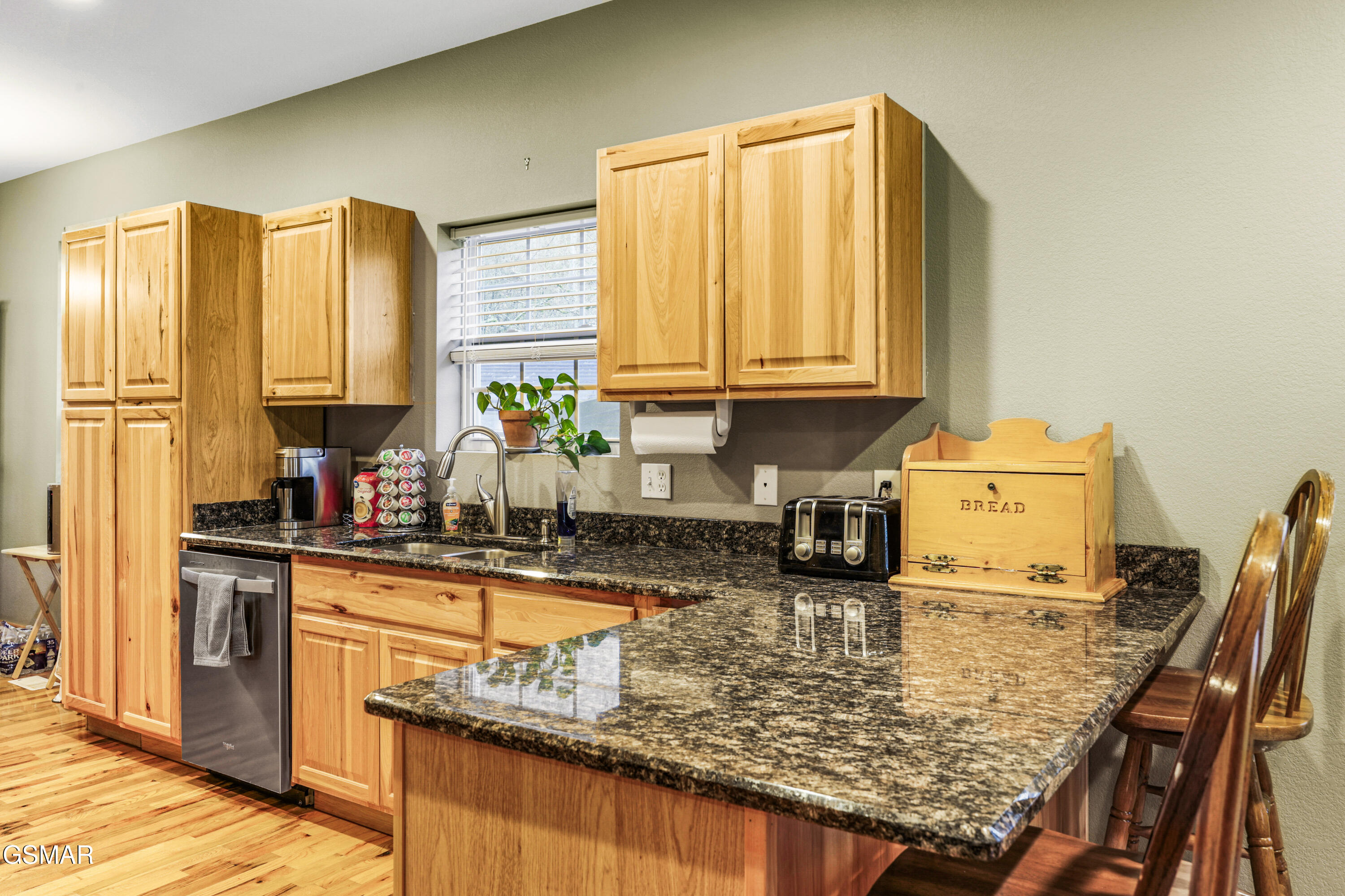 4876 Pearl Valley Road Sevierville TN 37876