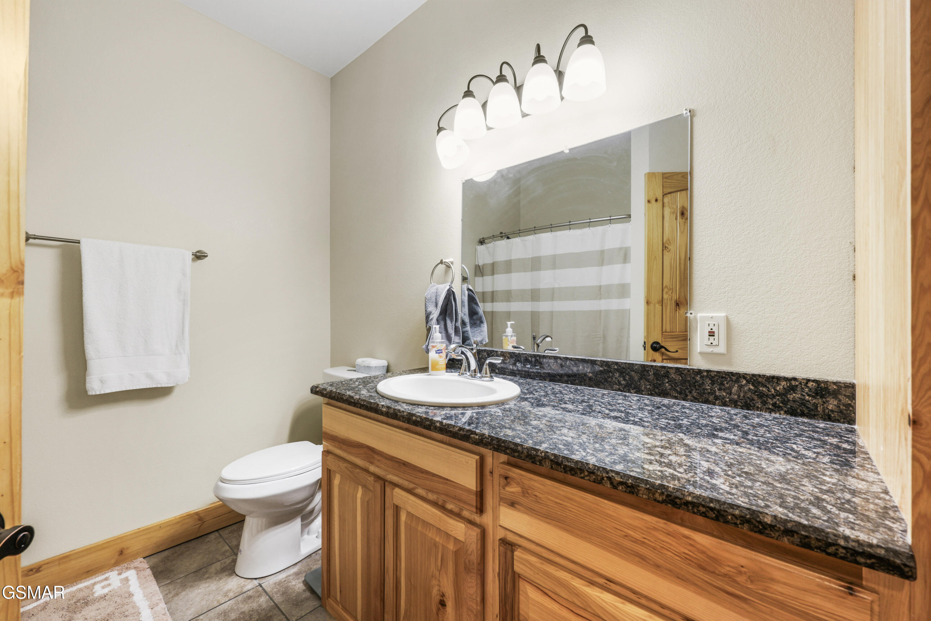 4876 Pearl Valley Road Sevierville TN 37876