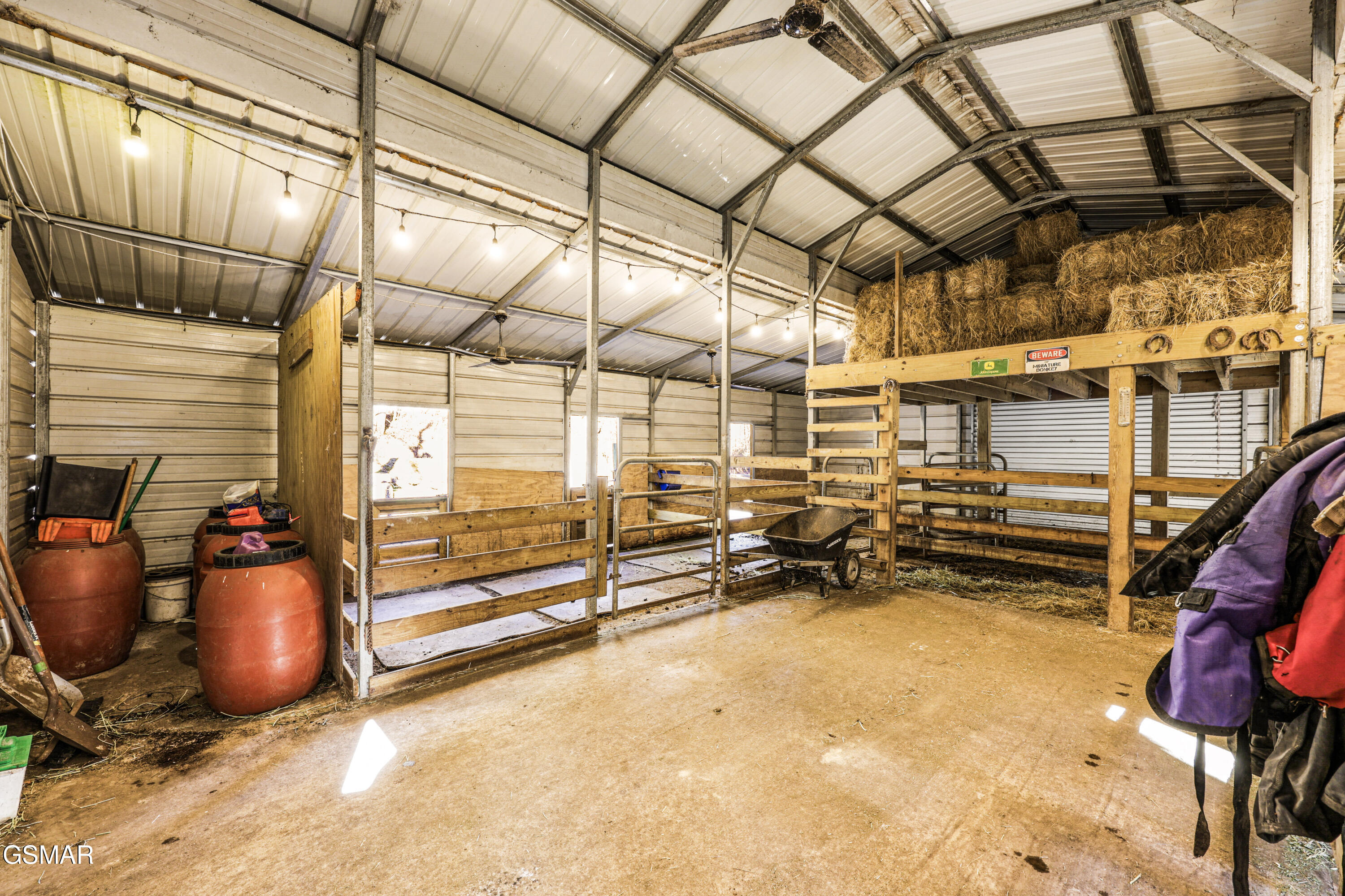 4876 Pearl Valley Road Sevierville TN 37876