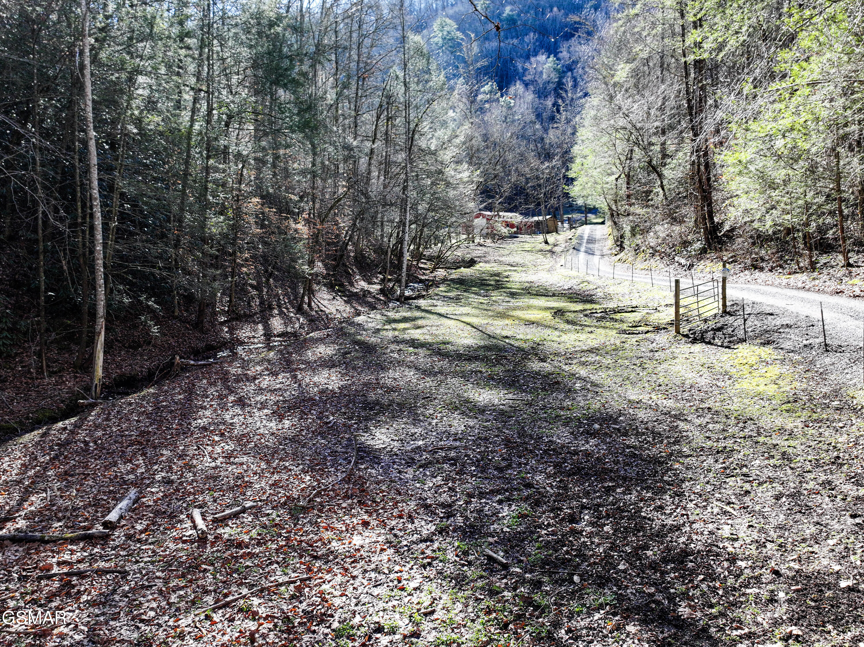 4876 Pearl Valley Road Sevierville TN 37876