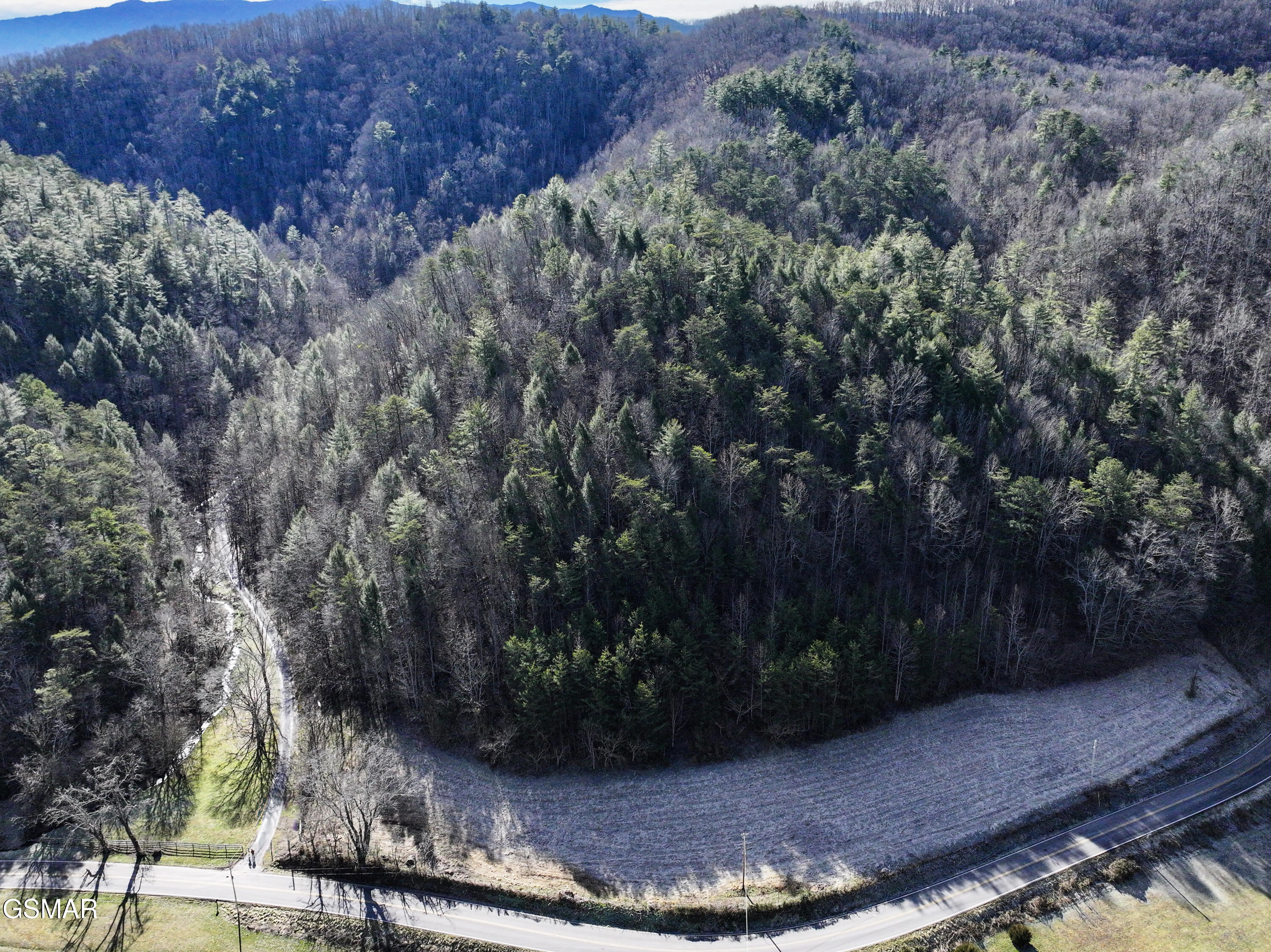 4876 Pearl Valley Road Sevierville TN 37876