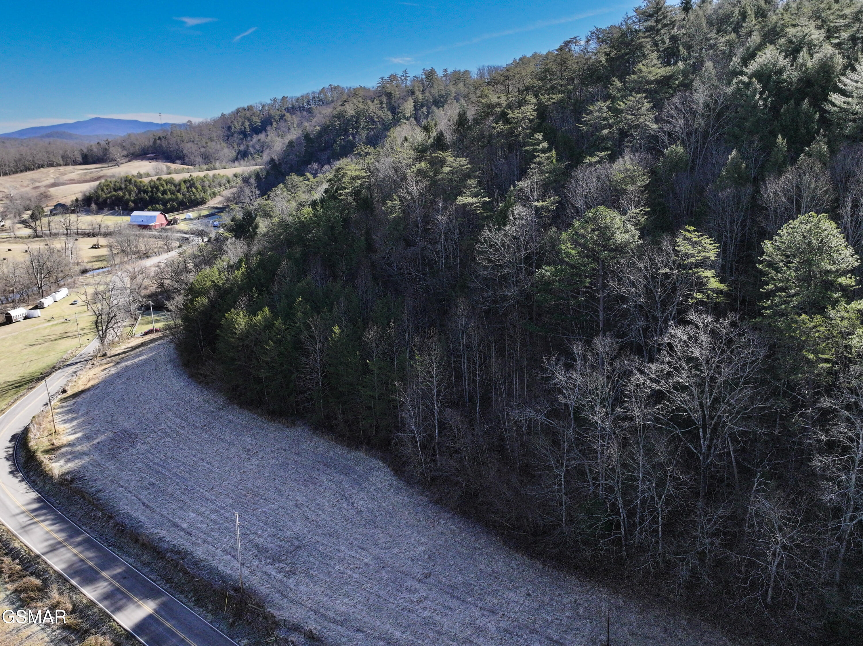 4876 Pearl Valley Road Sevierville TN 37876
