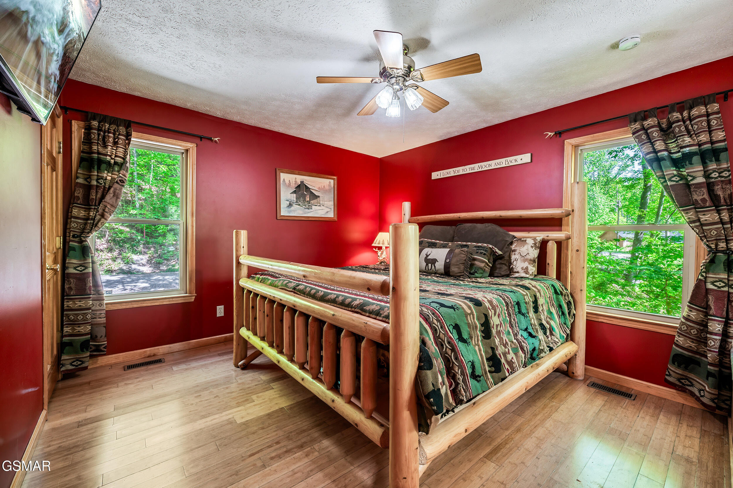3163 Sourwood Way Sevierville TN 37862