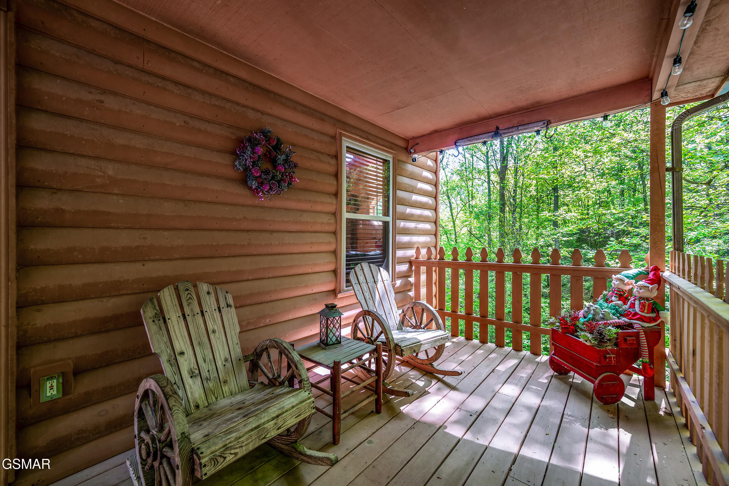 3163 Sourwood Way Sevierville TN 37862