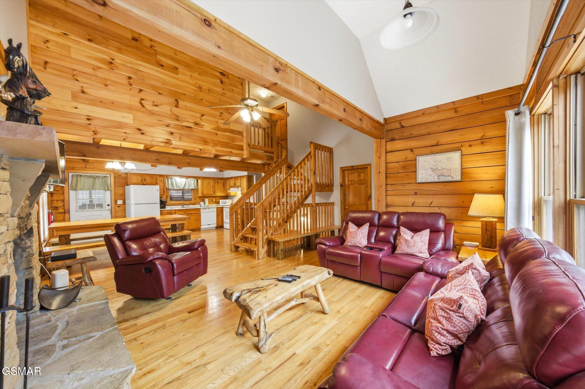 3542 Country Pines Way Sevierville TN 37876