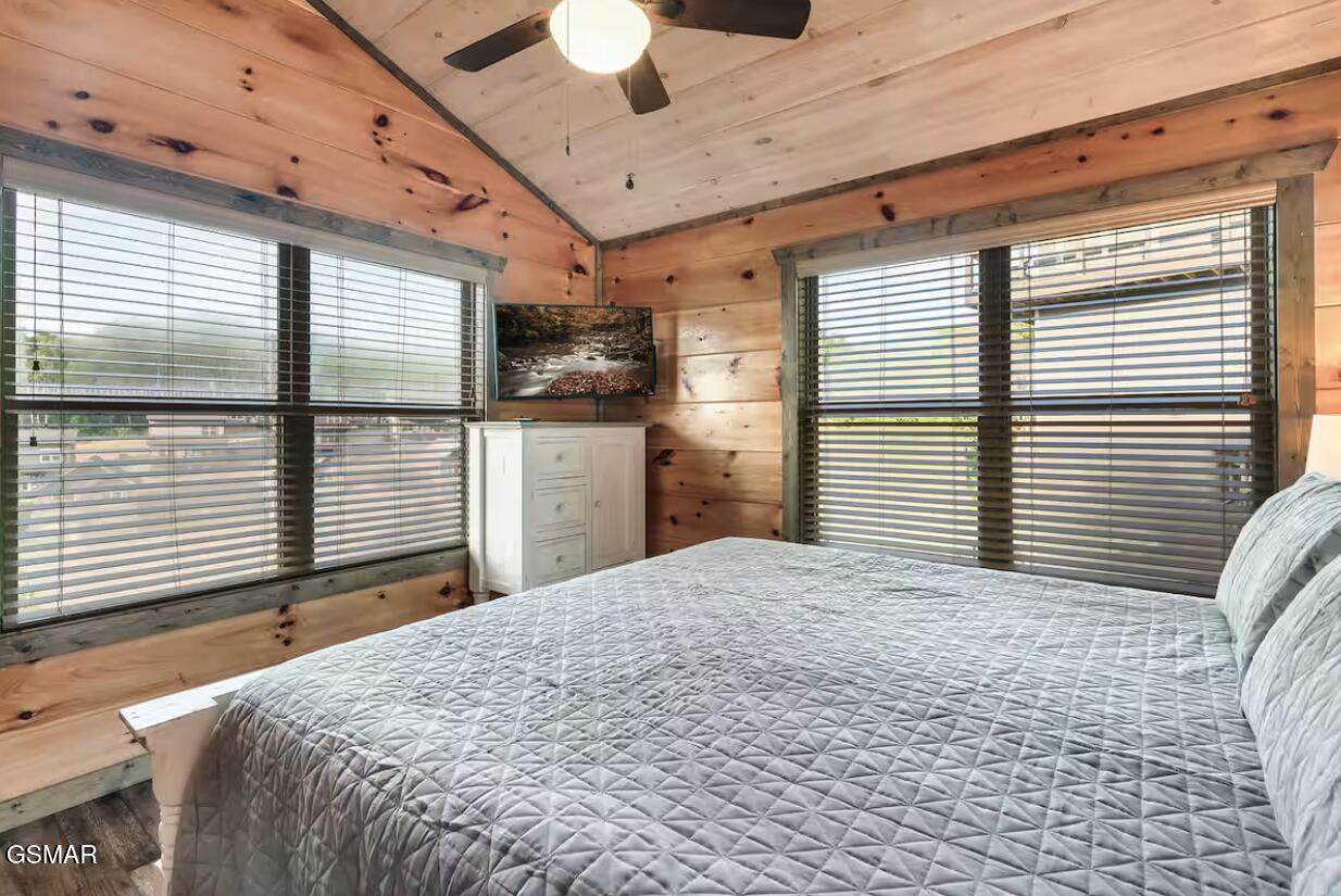 1654 Veterans Boulevard Unit 14 Sevierville TN 37876