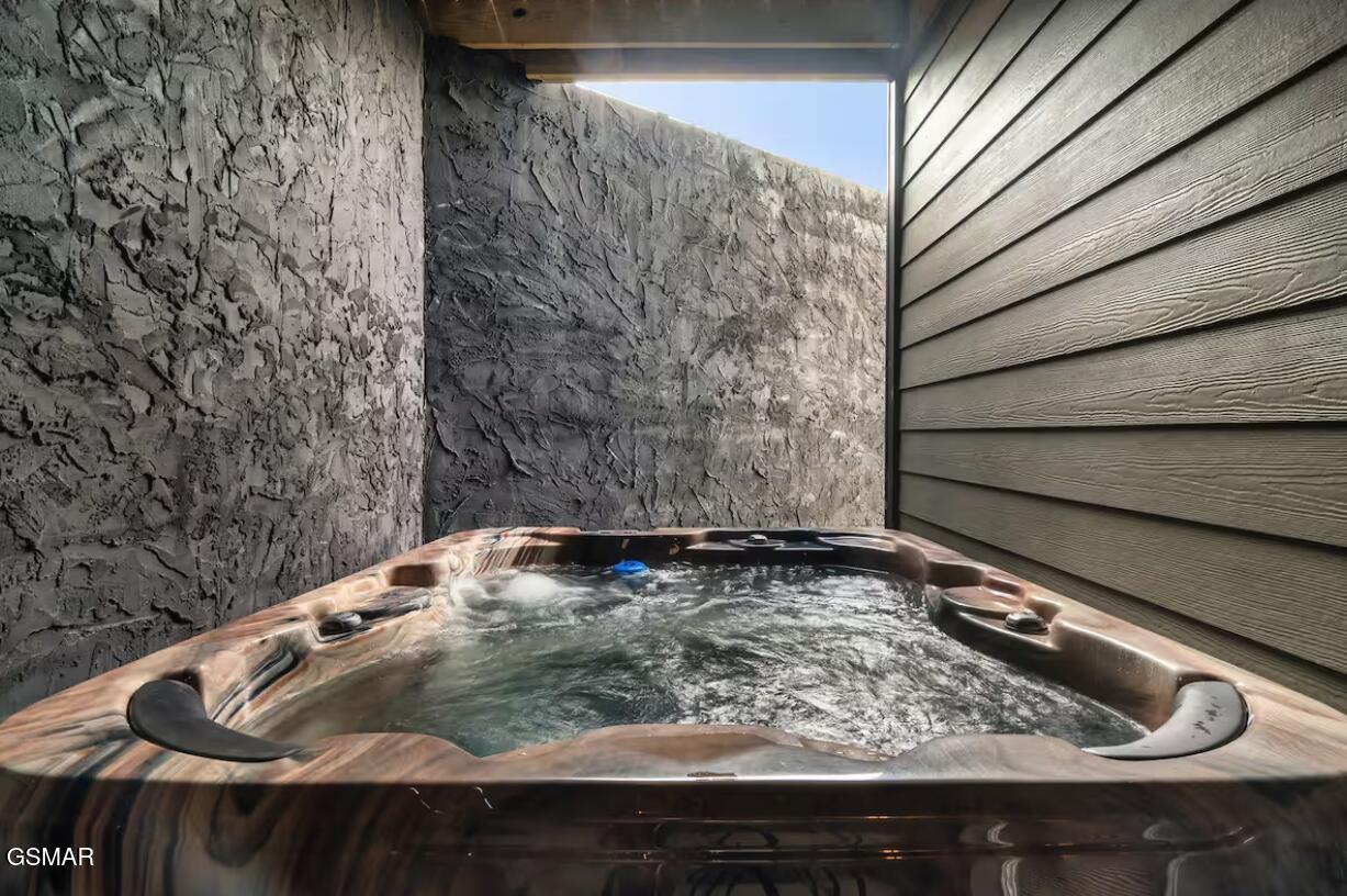 1654 Veterans Boulevard Unit 14 Sevierville TN 37876