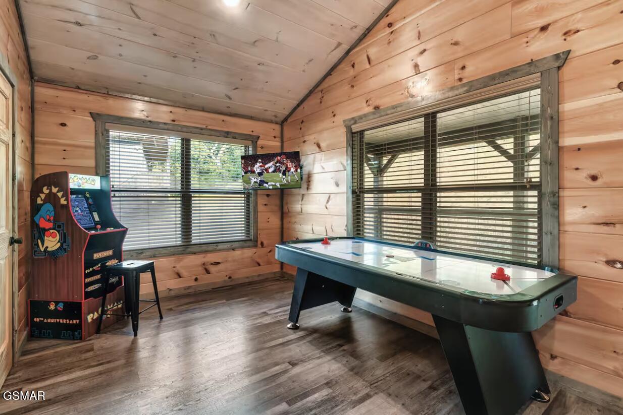 1654 Veterans Boulevard Unit 14 Sevierville TN 37876