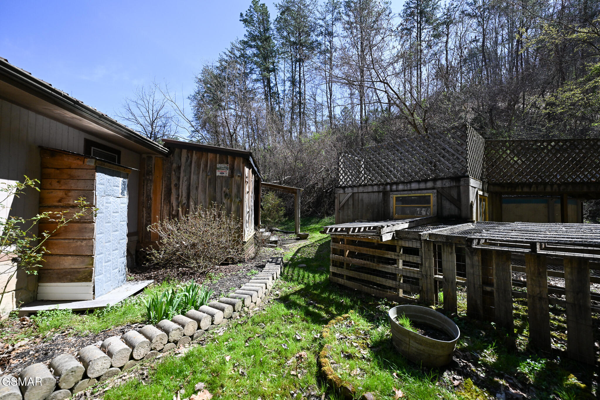 1069 Bryan View Road Sevierville TN 37862