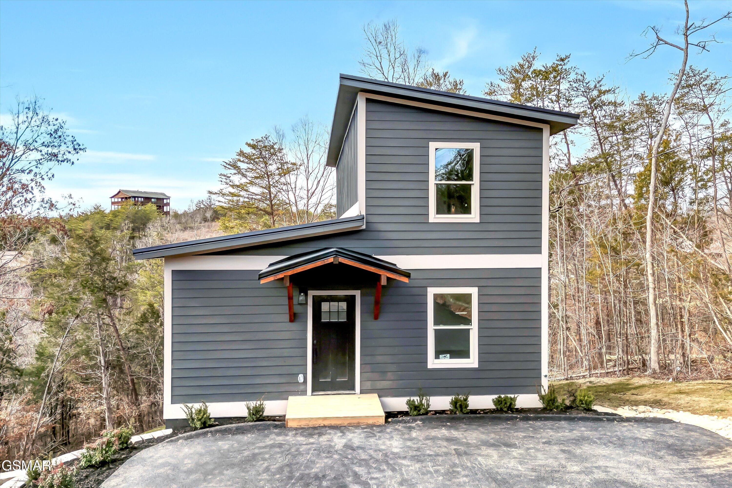 2005 Oakmont Drive Sevierville TN 37876