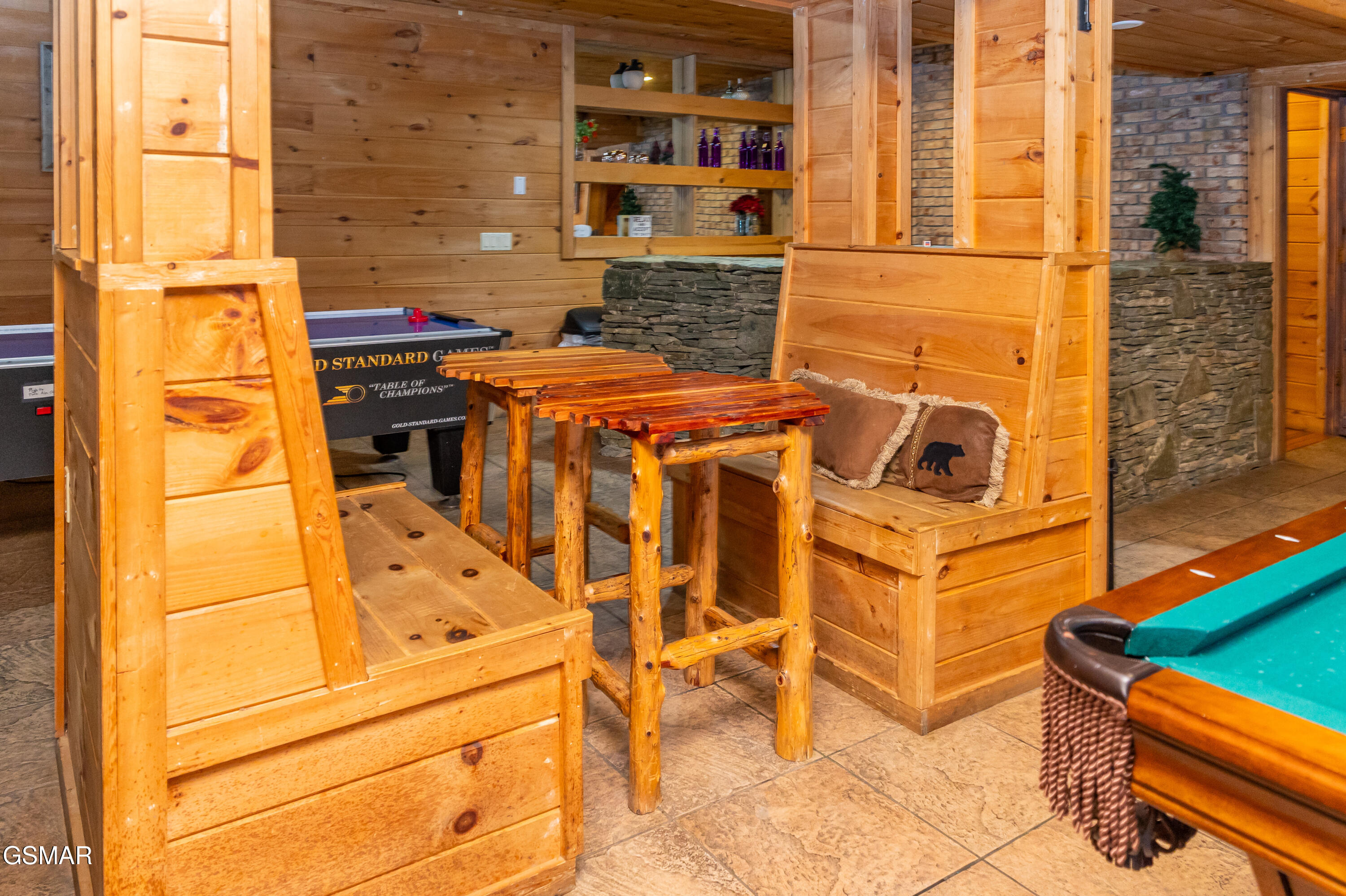 829 Boone Acres Lane Pigeon Forge TN 37863