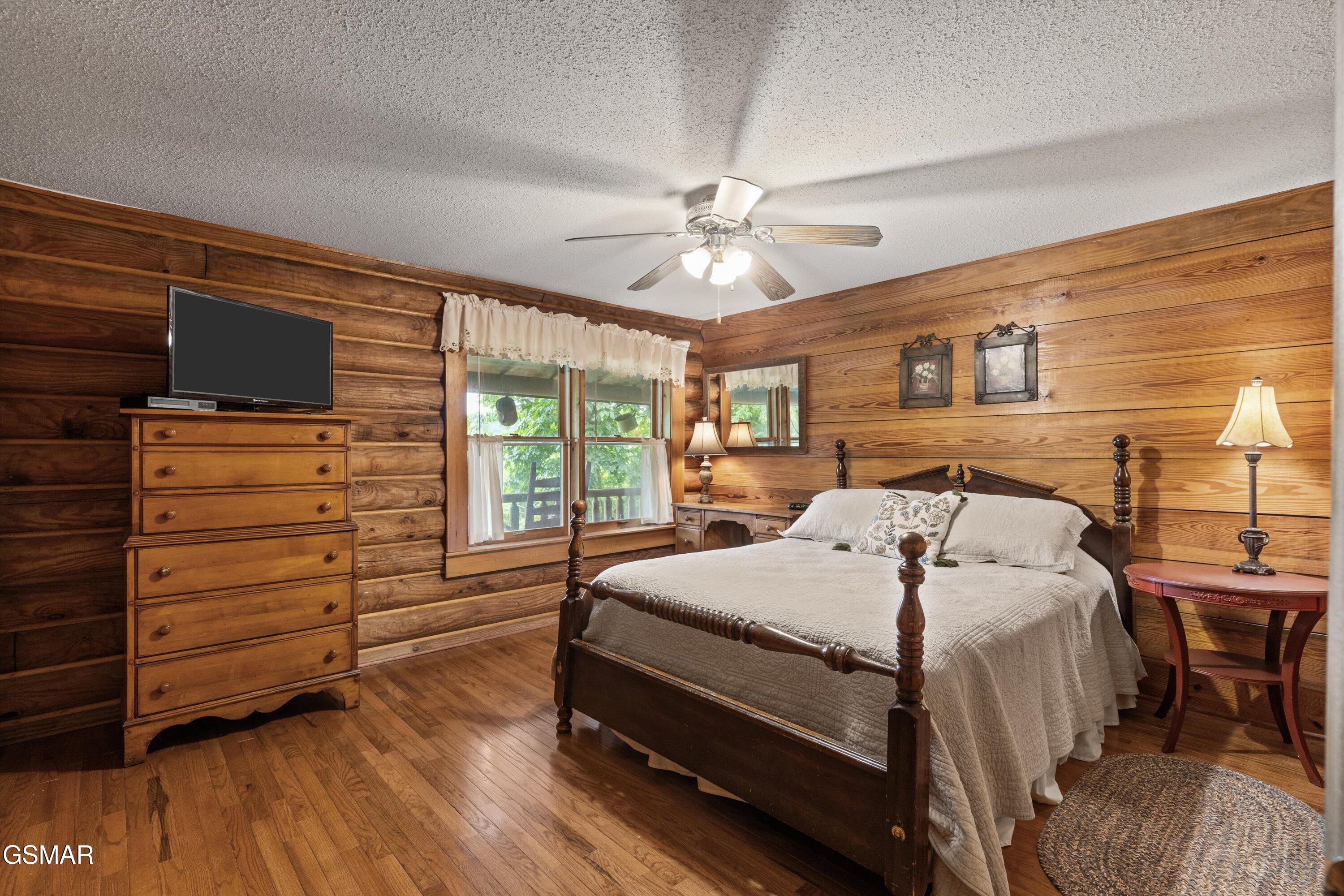3114 Hatcher Top Road Sevierville TN 37862