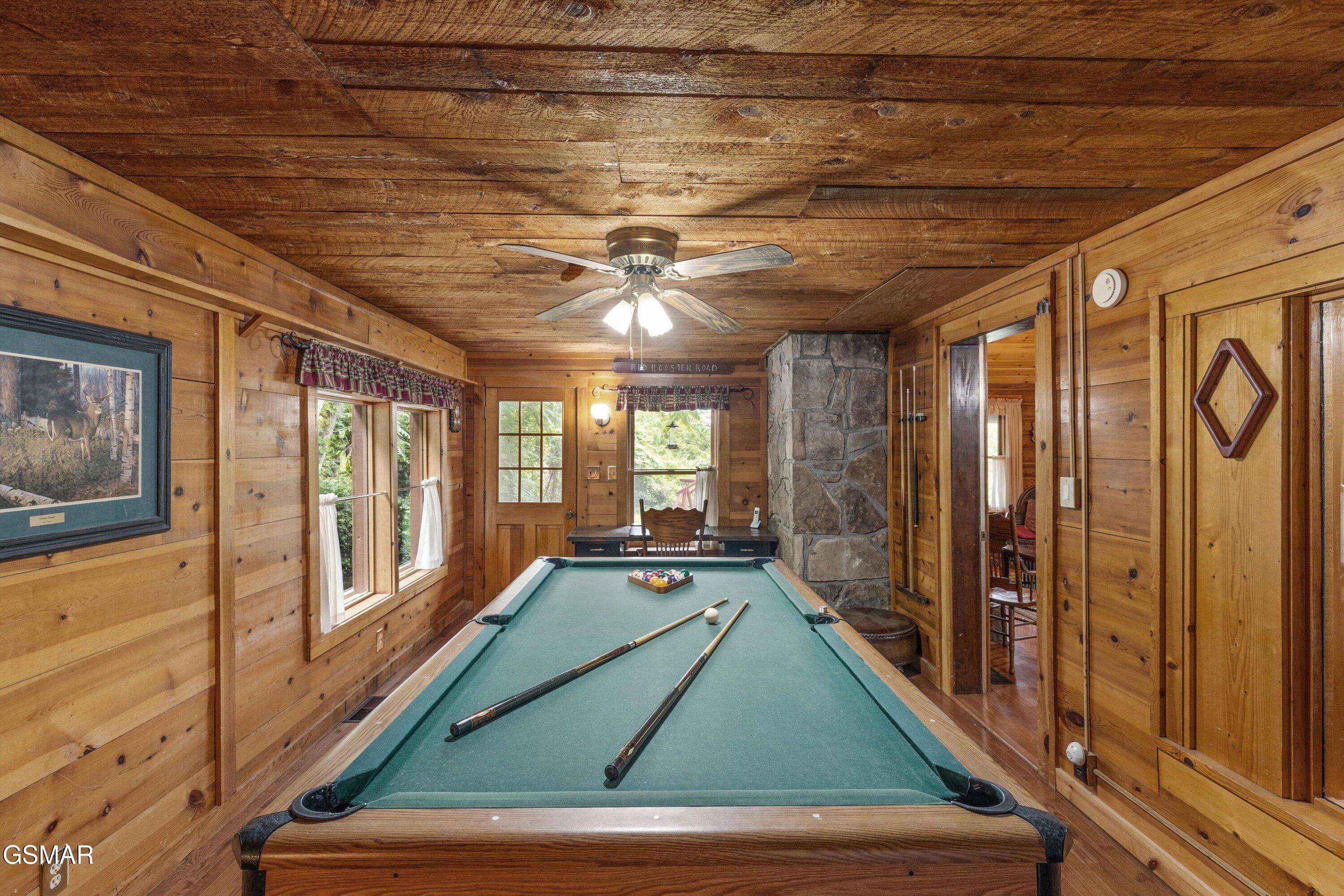 3114 Hatcher Top Road Sevierville TN 37862