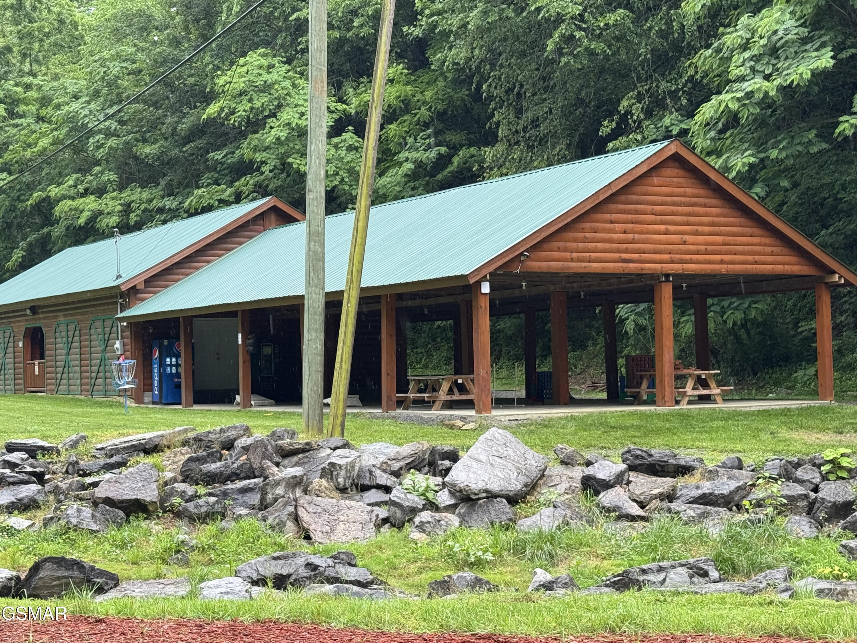 3114 Hatcher Top Road Sevierville TN 37862