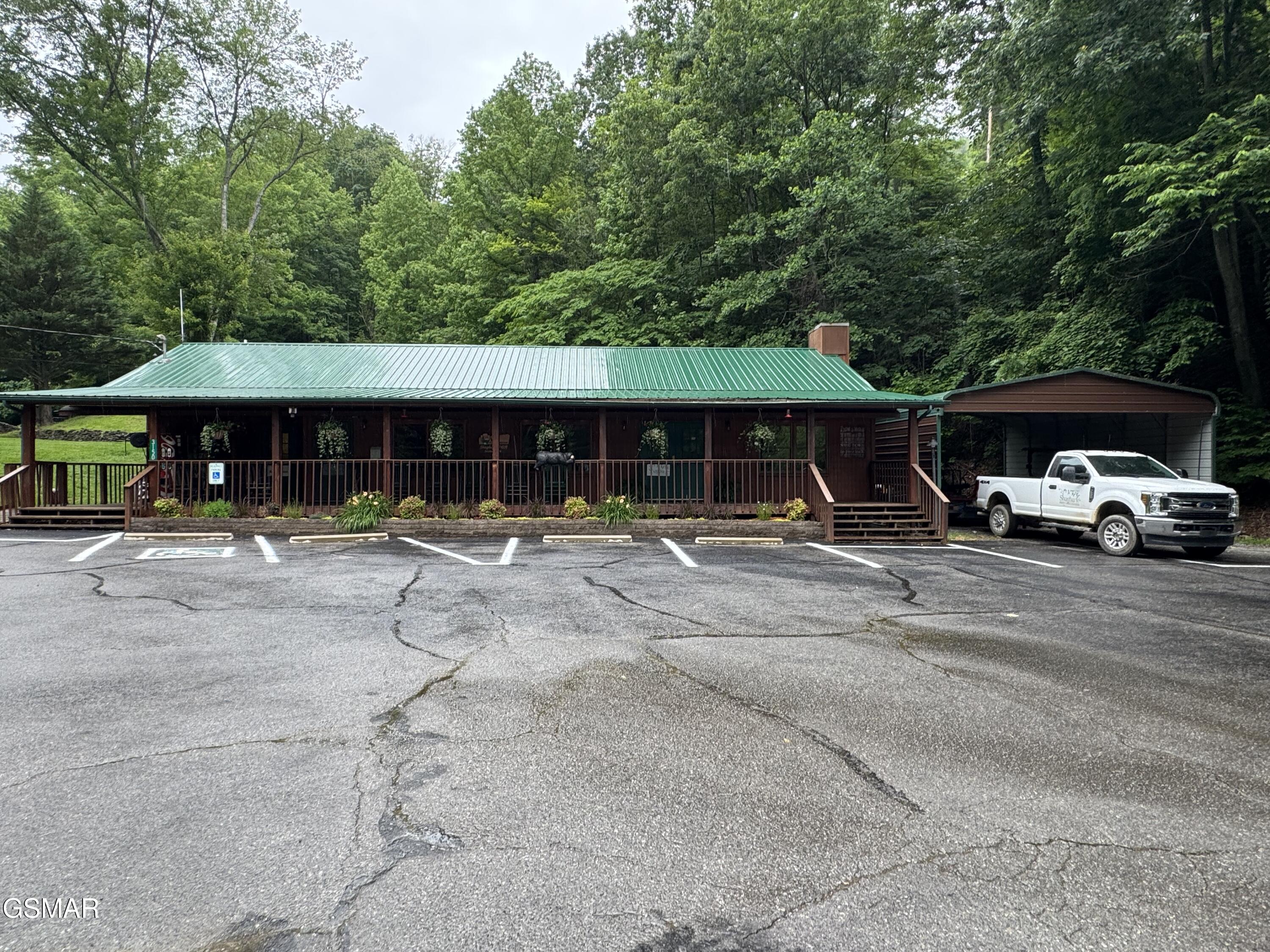 3114 Hatcher Top Road Sevierville TN 37862