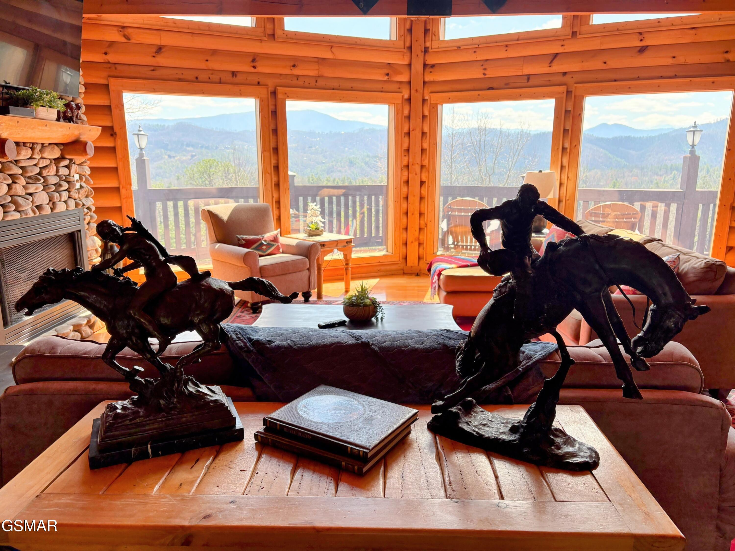 2748/2738 Cats Paw Lane Sevierville TN 37862