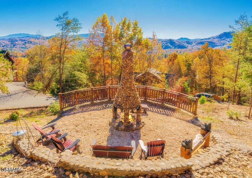 2748/2738 Cats Paw Lane Sevierville TN 37862