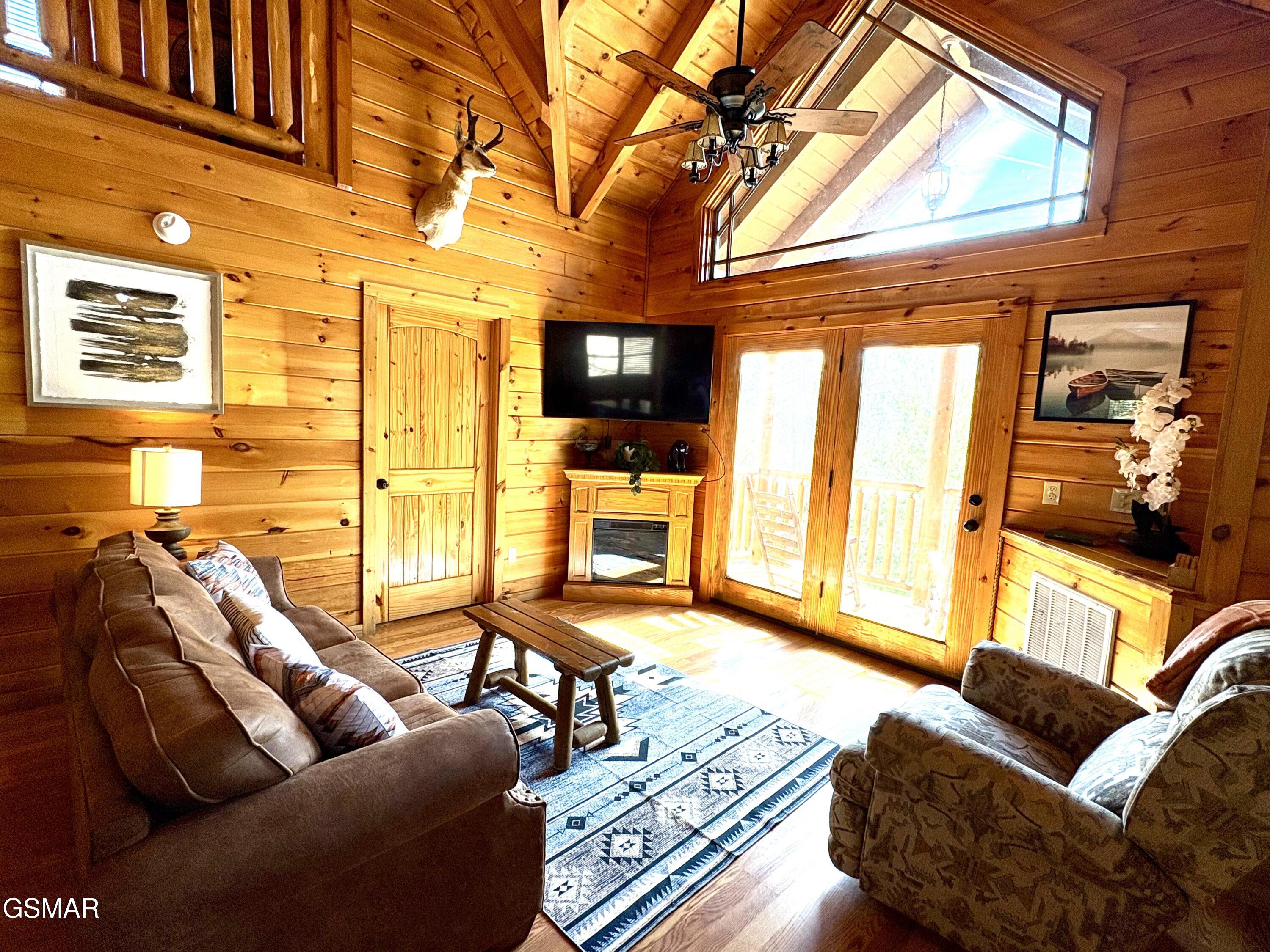 2748/2738 Cats Paw Lane Sevierville TN 37862