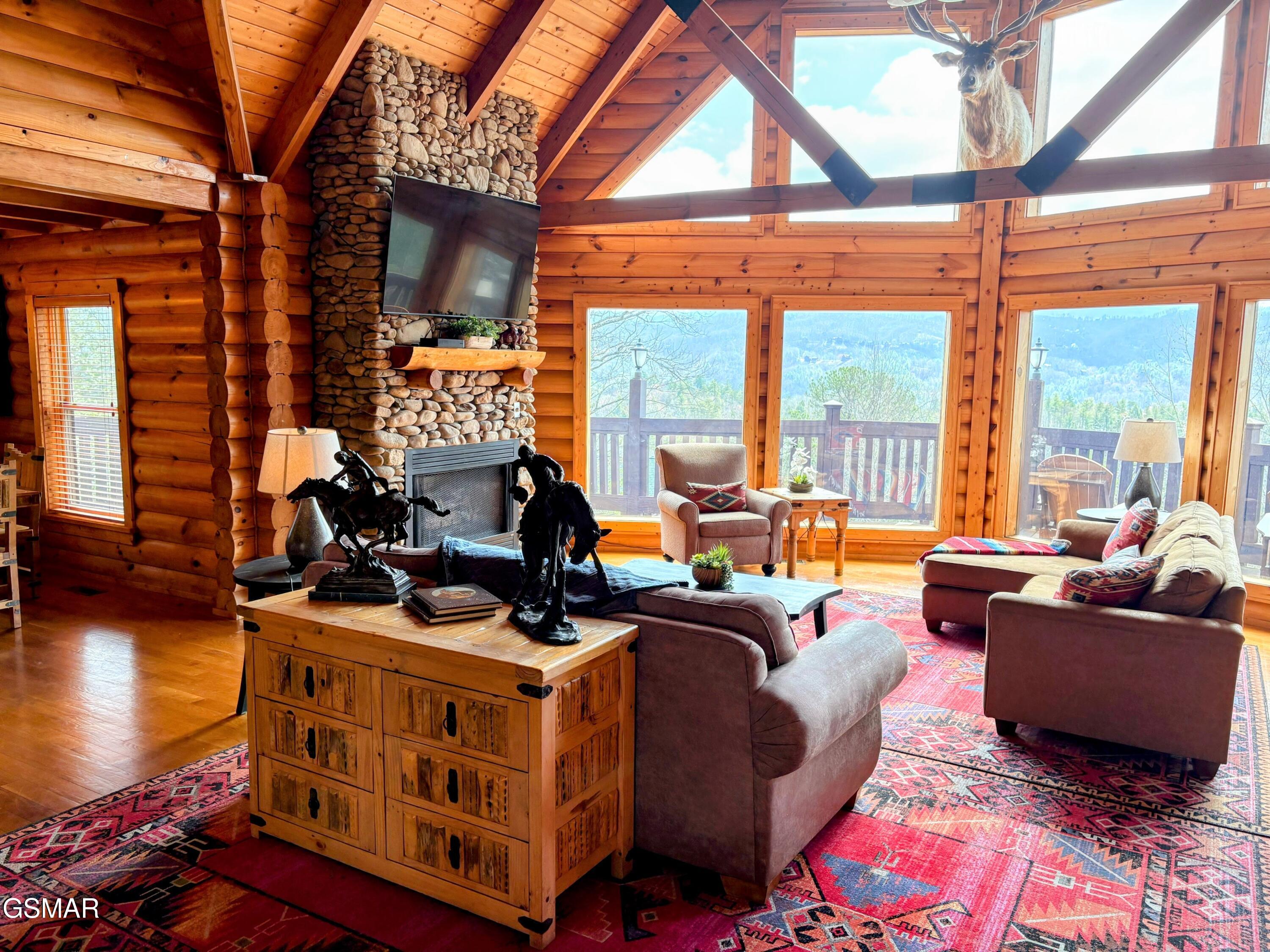 2748/2738 Cats Paw Lane Sevierville TN 37862