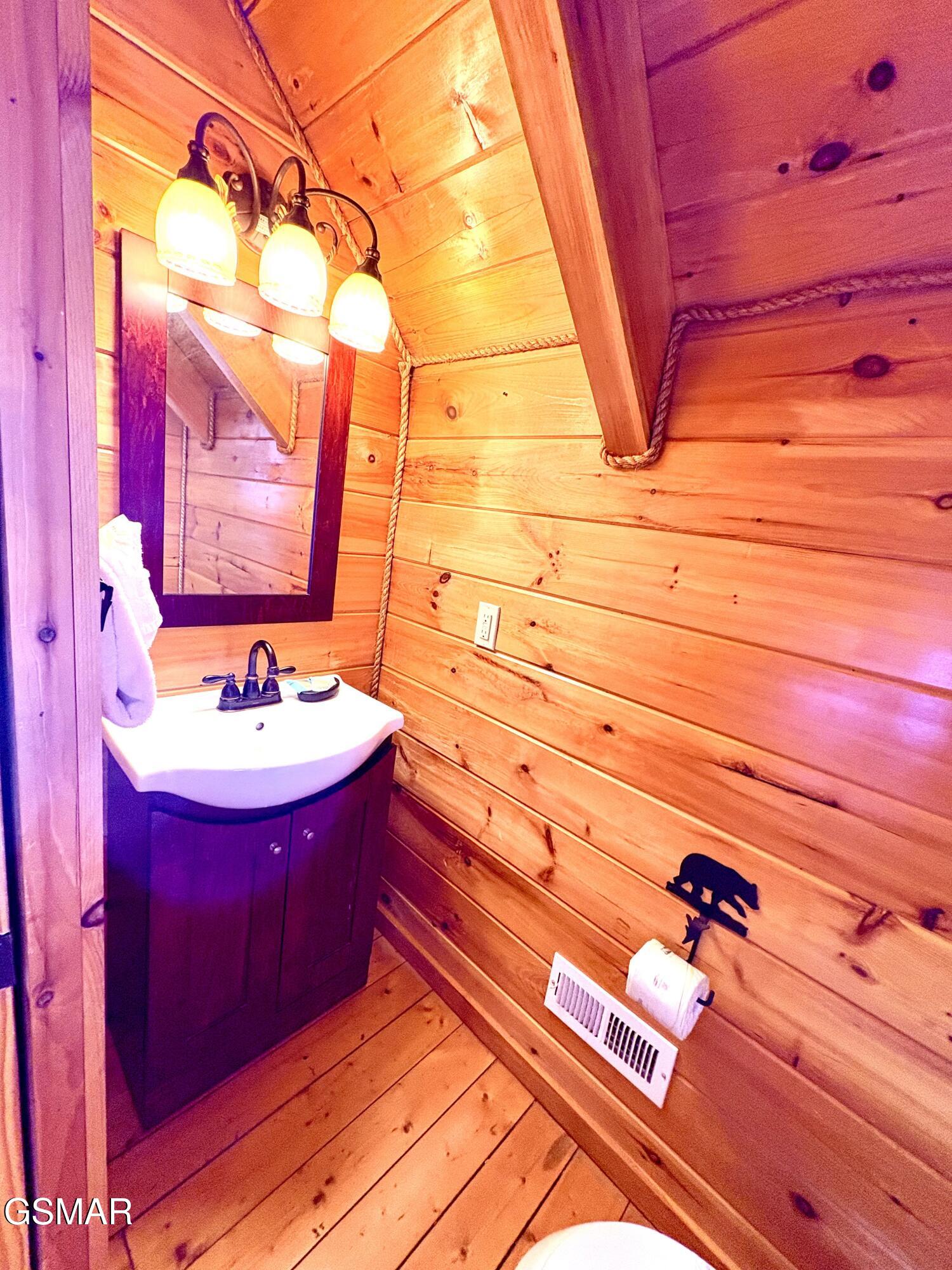 2748/2738 Cats Paw Lane Sevierville TN 37862