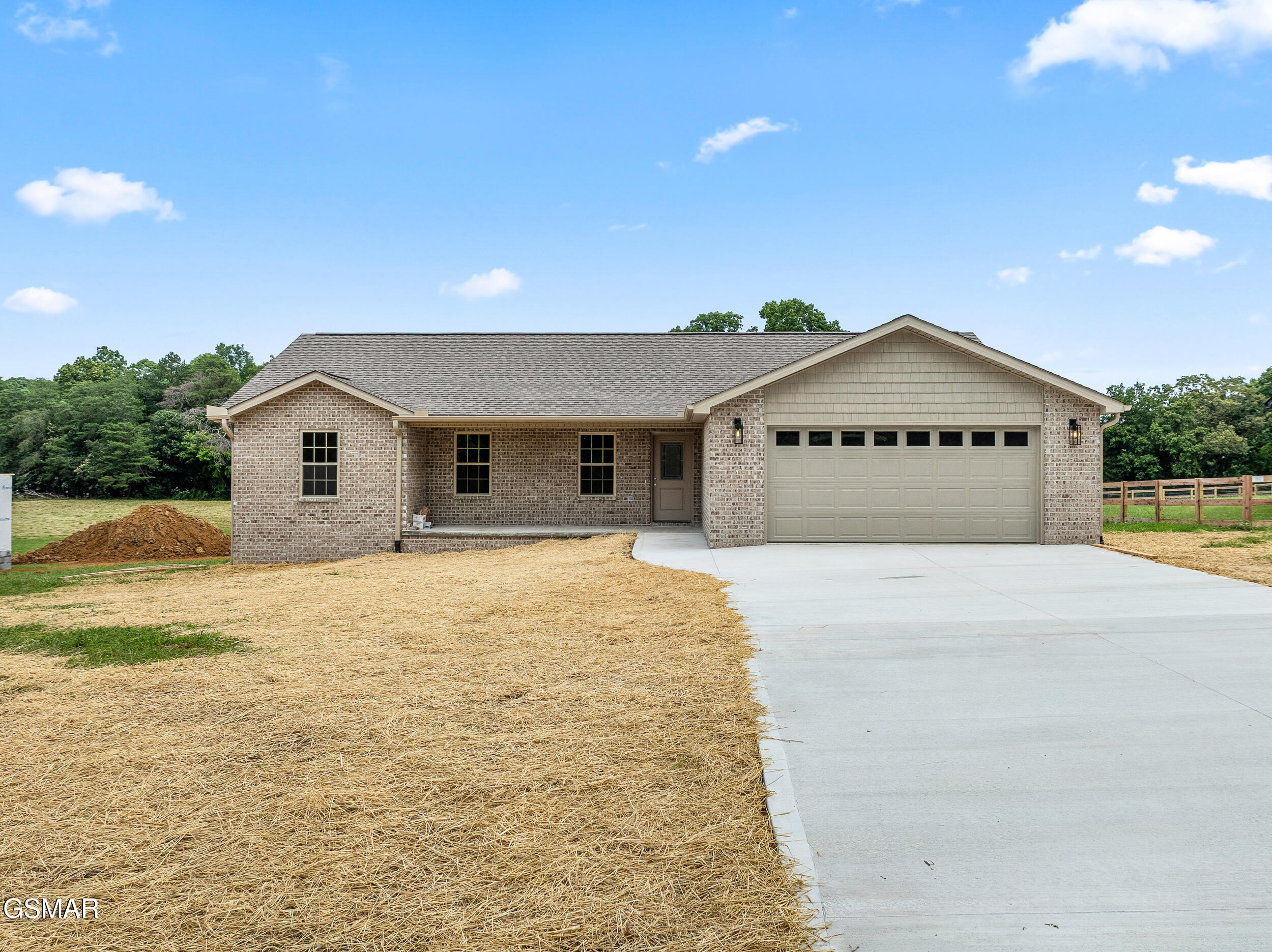 271 Cross Over Road Sevierville TN 37876