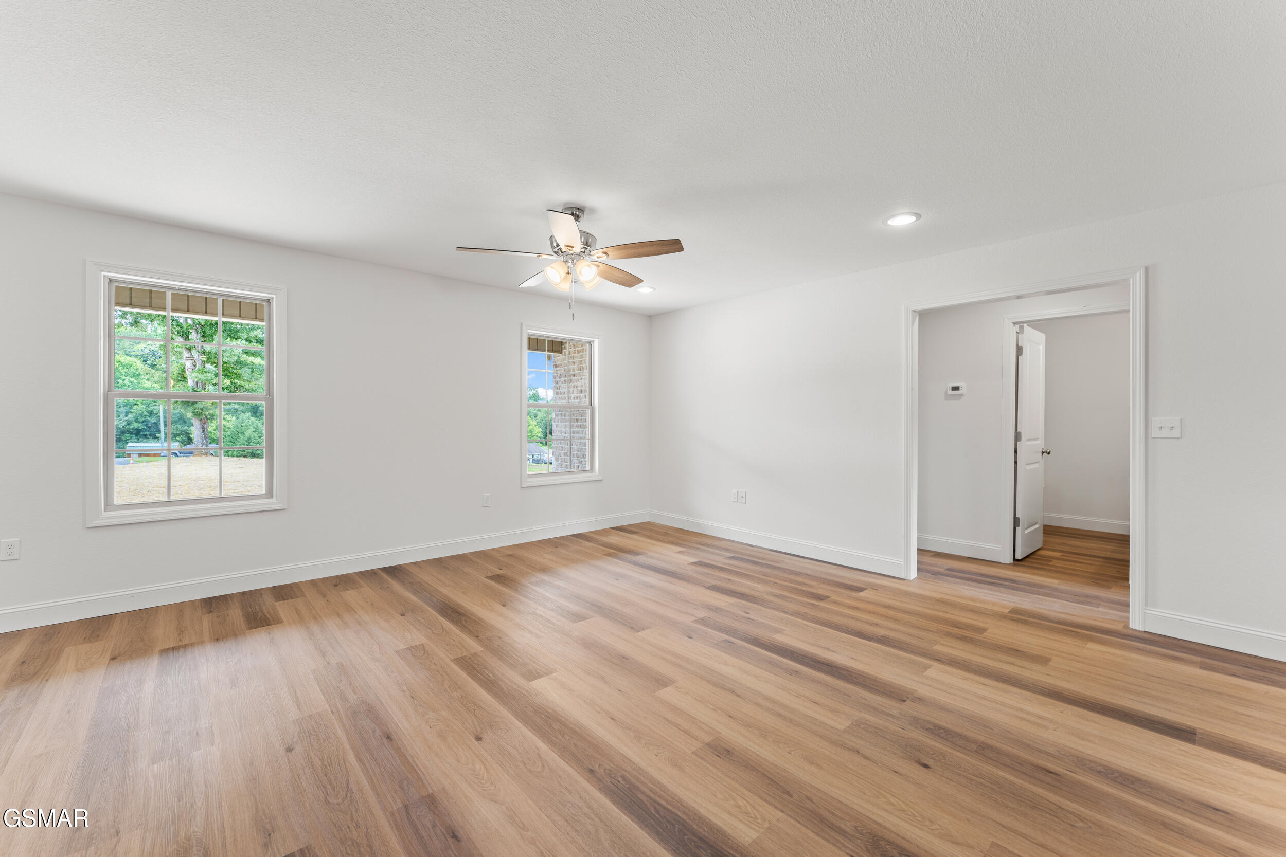 271 Cross Over Road Sevierville TN 37876