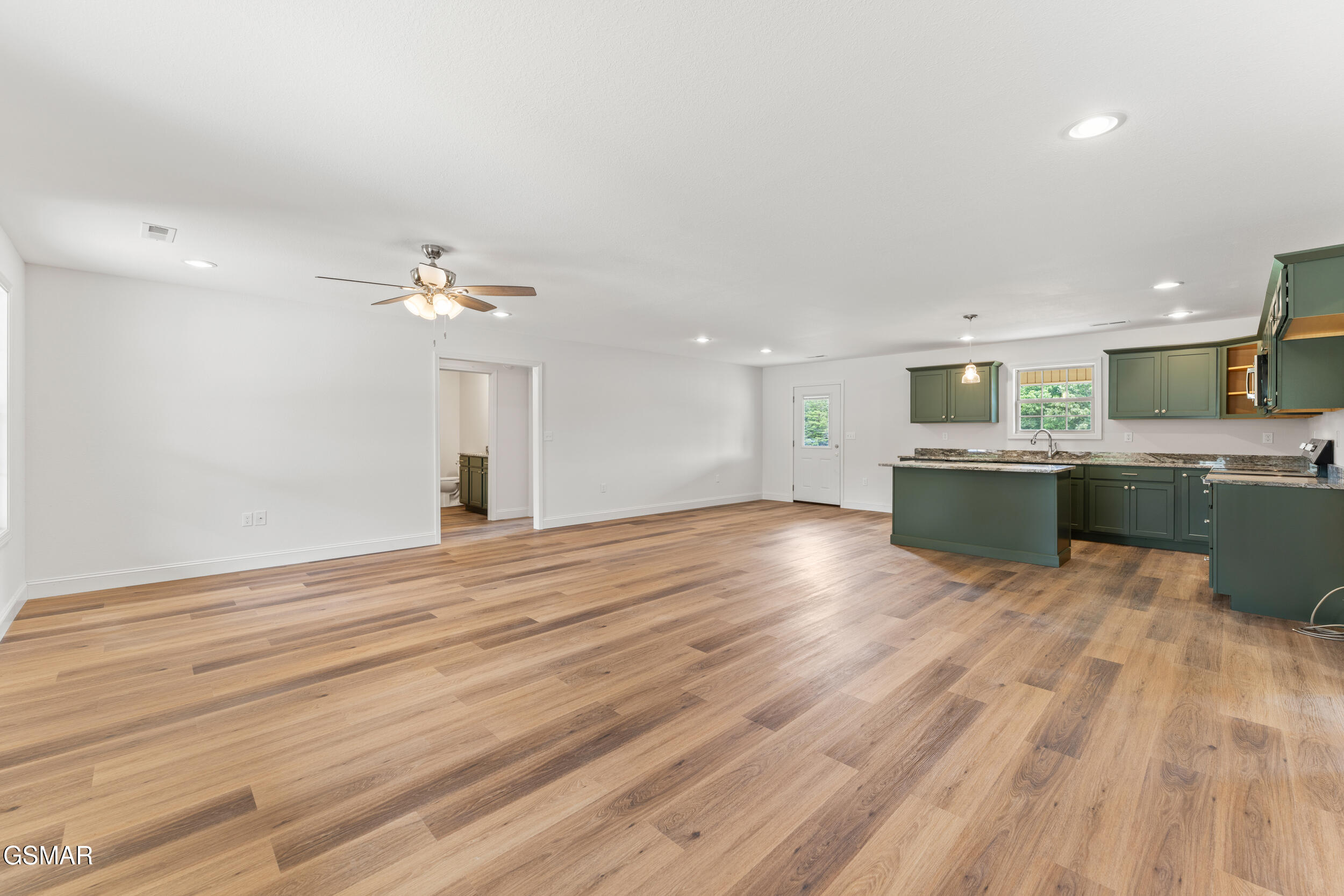 271 Cross Over Road Sevierville TN 37876