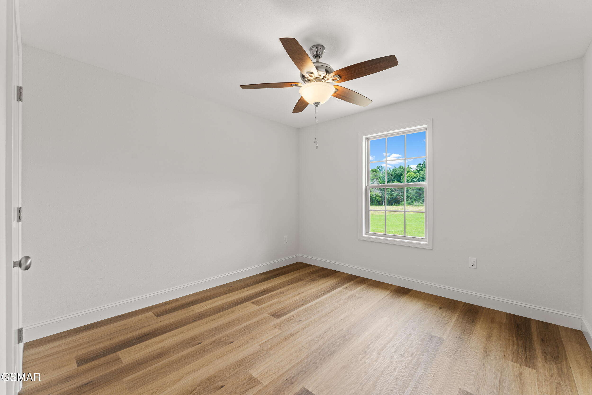 271 Cross Over Road Sevierville TN 37876